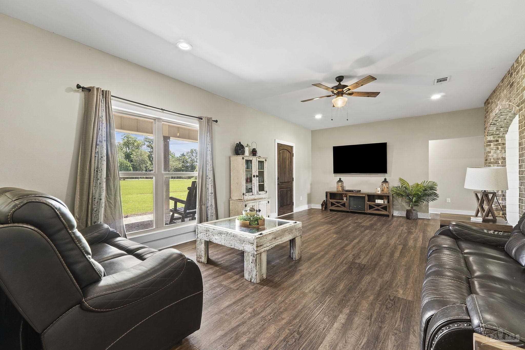 5856 Bush Road Baker FL 32531