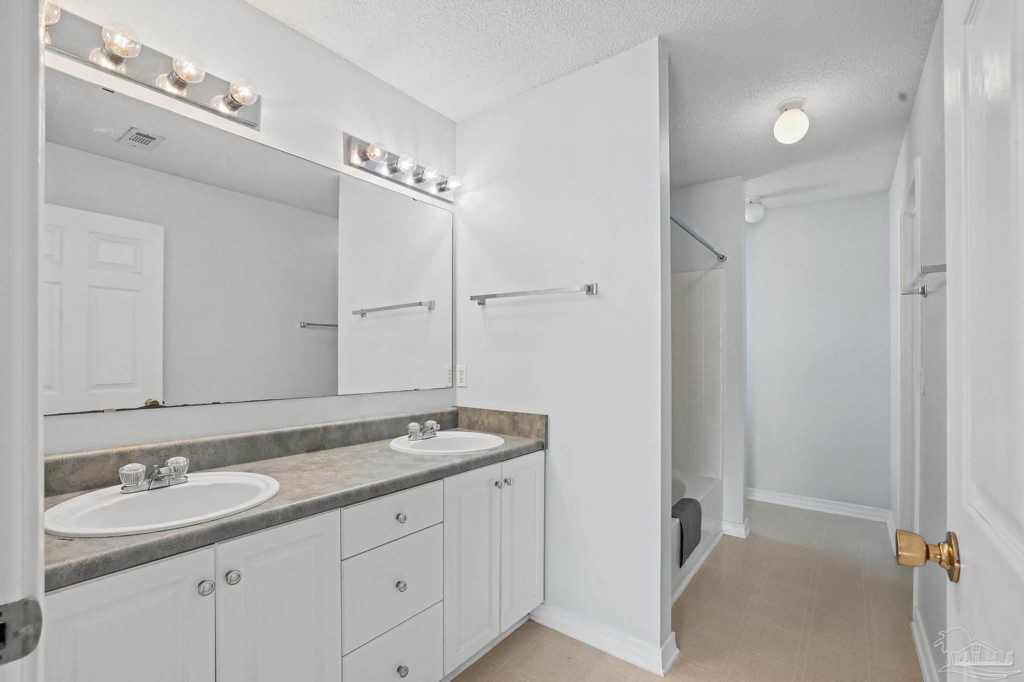 1050 Antigua Circle Pensacola FL 32507
