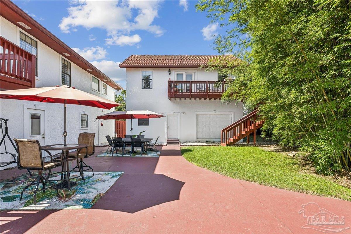 1834 W Smugglers Cove Drive Gulf Breeze FL 32563