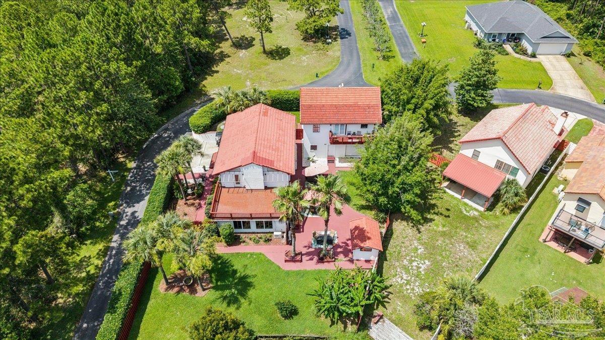 1834 W Smugglers Cove Drive Gulf Breeze FL 32563