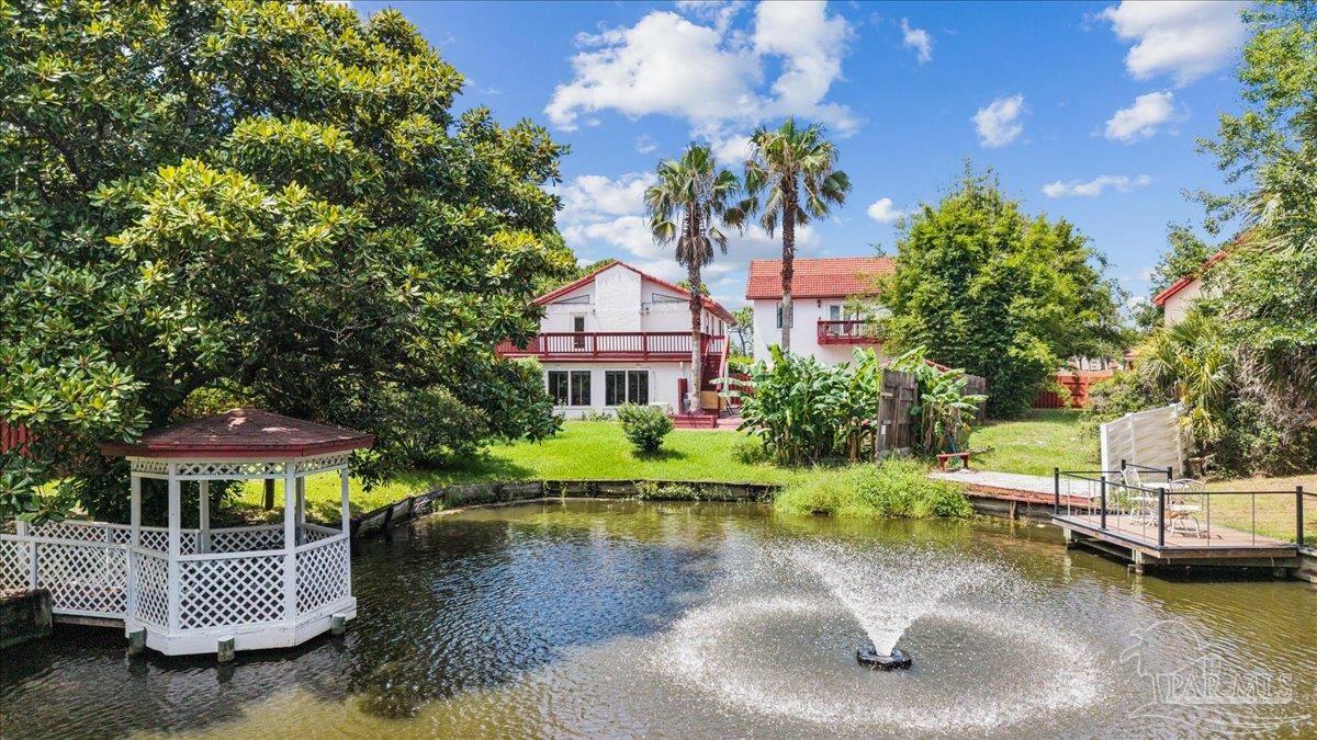 1834 W Smugglers Cove Drive Gulf Breeze FL 32563