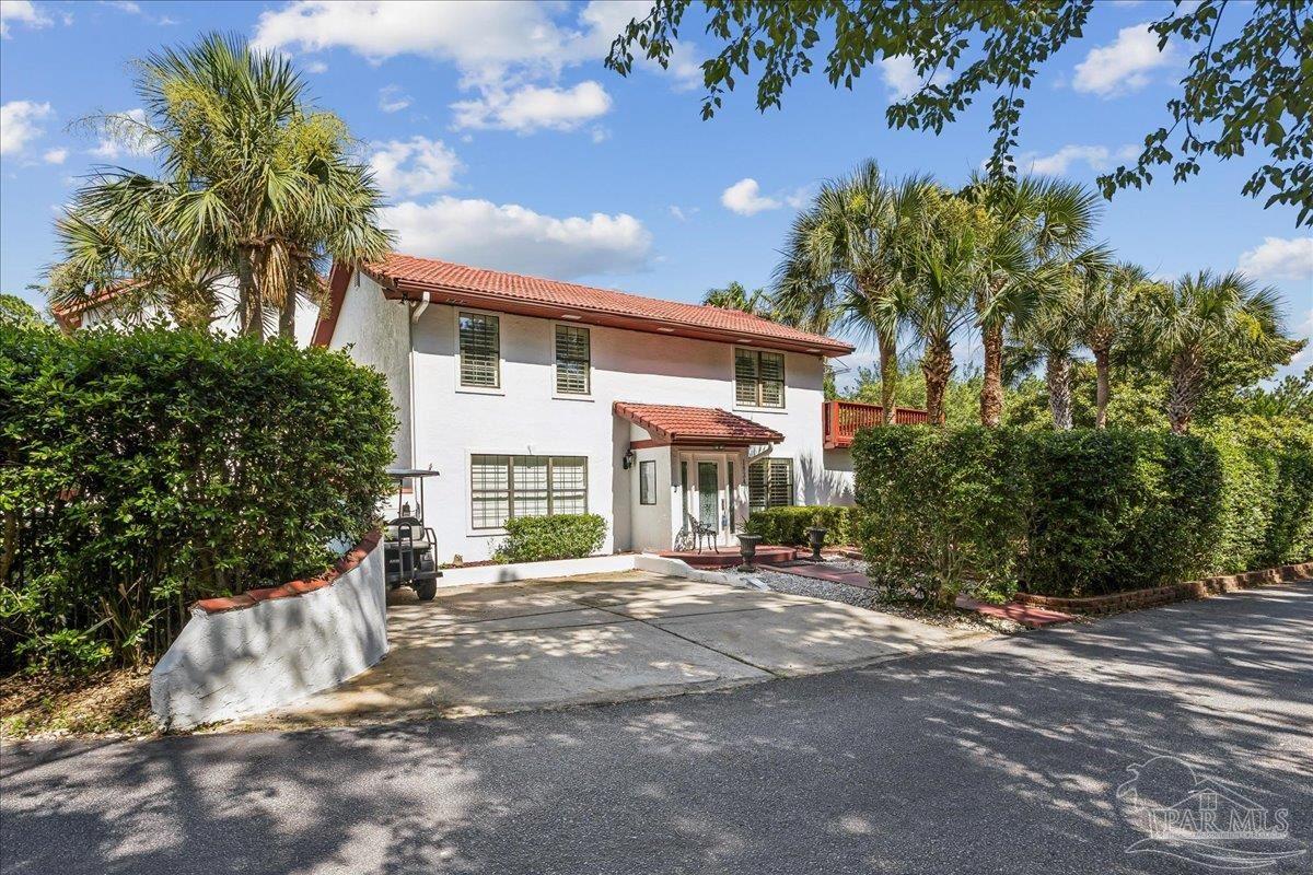 1834 W Smugglers Cove Drive Gulf Breeze FL 32563