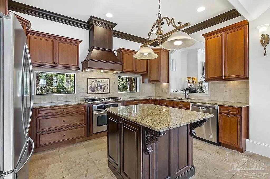 205 N Saint Francis Drive Destin FL 32549