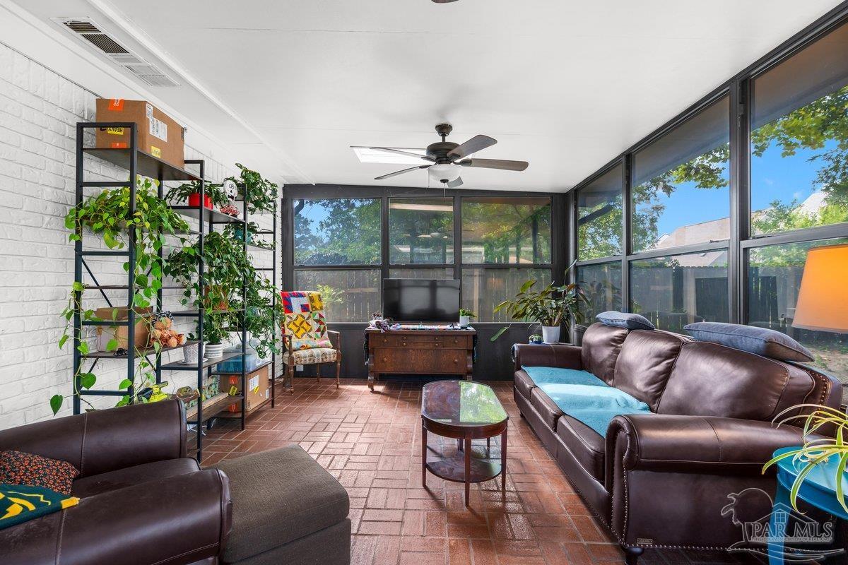 2955 Newton Drive Pensacola FL 32503