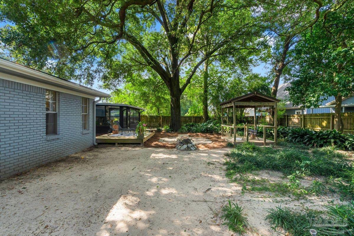 2955 Newton Drive Pensacola FL 32503