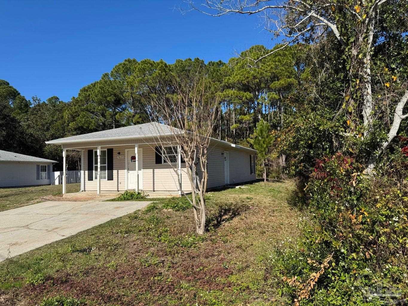 5620 Charter Circle Gulf Breeze FL 32563