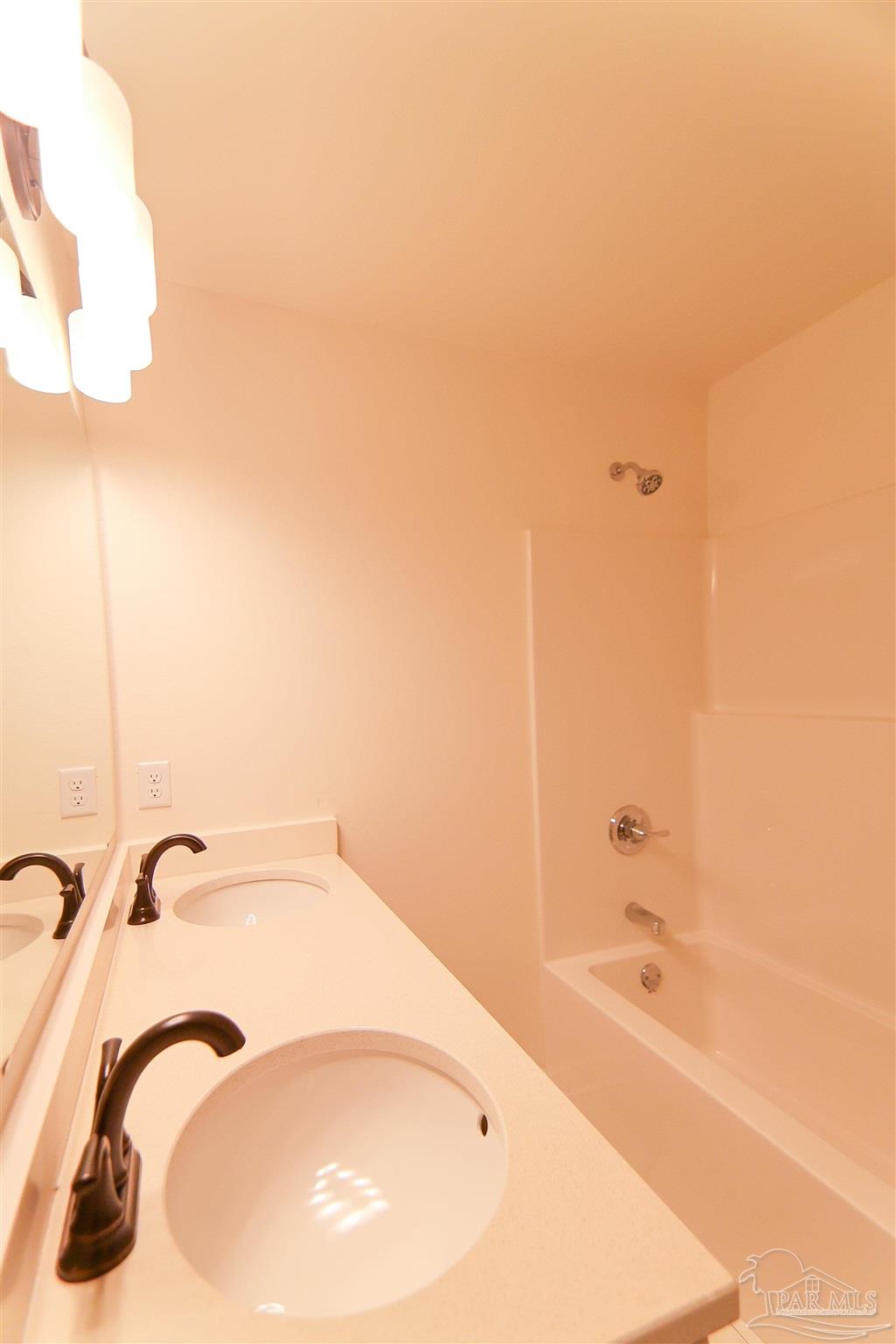 5403 Hollow Oak Lane Pace FL 32571