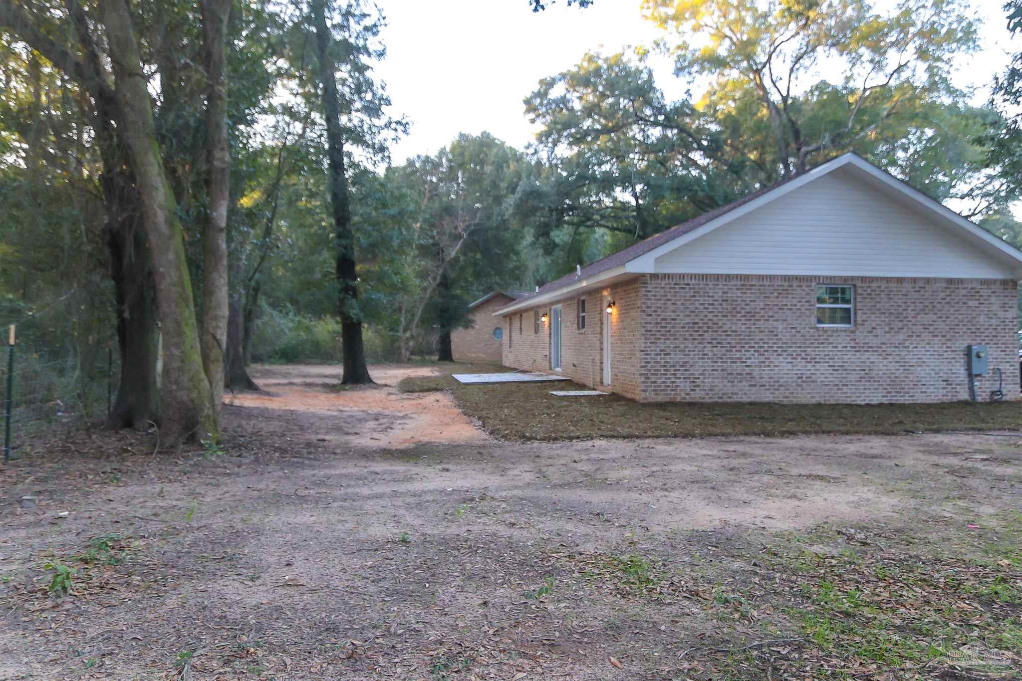5403 Hollow Oak Lane Pace FL 32571