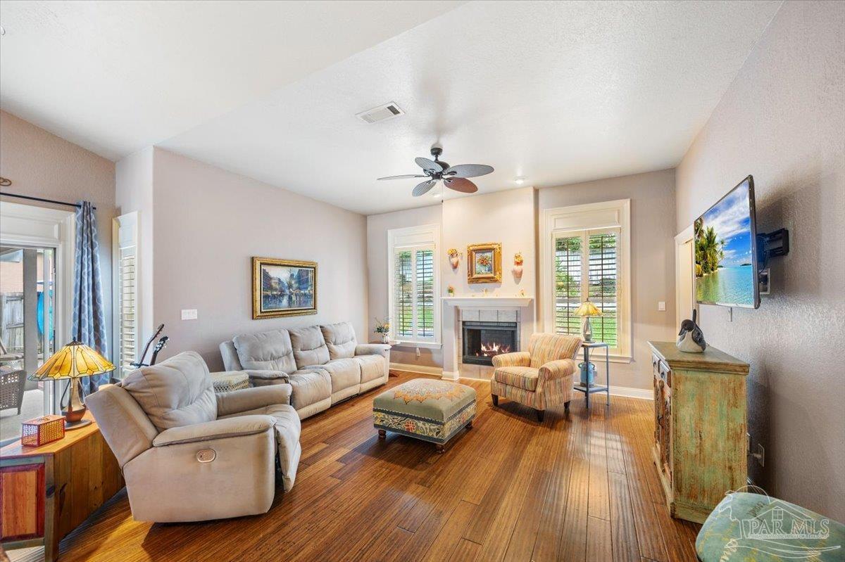 3029 Liana Lane Pensacola FL 32505