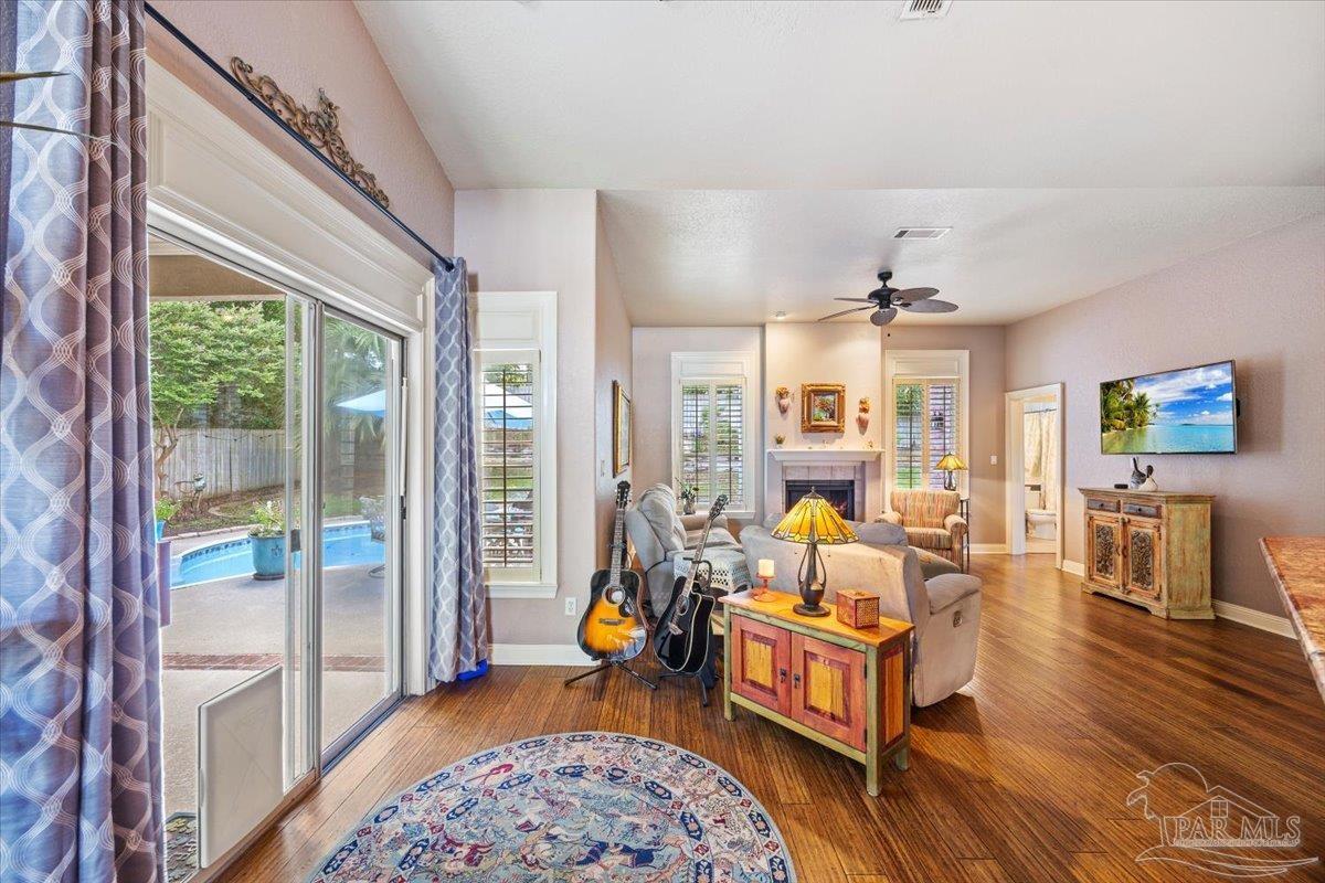 3029 Liana Lane Pensacola FL 32505