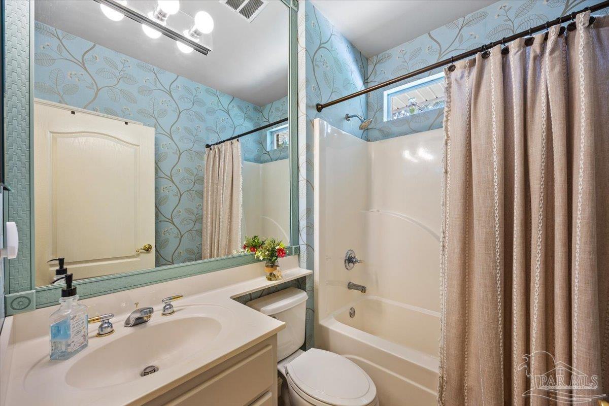 3029 Liana Lane Pensacola FL 32505