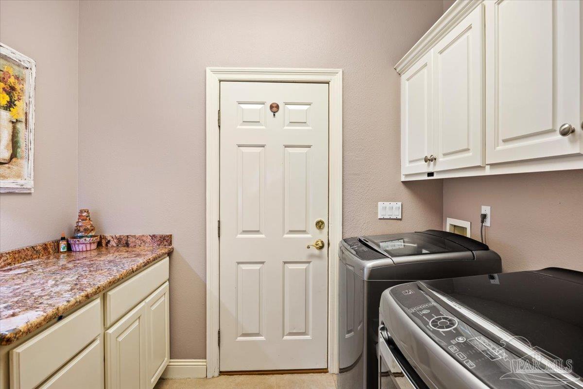 3029 Liana Lane Pensacola FL 32505