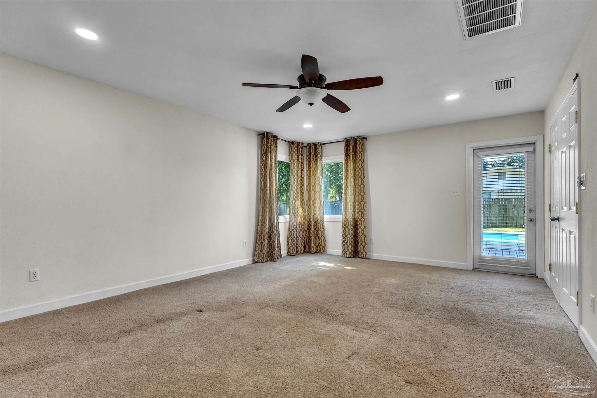 5570 Peachtree Court Pensacola FL 32504