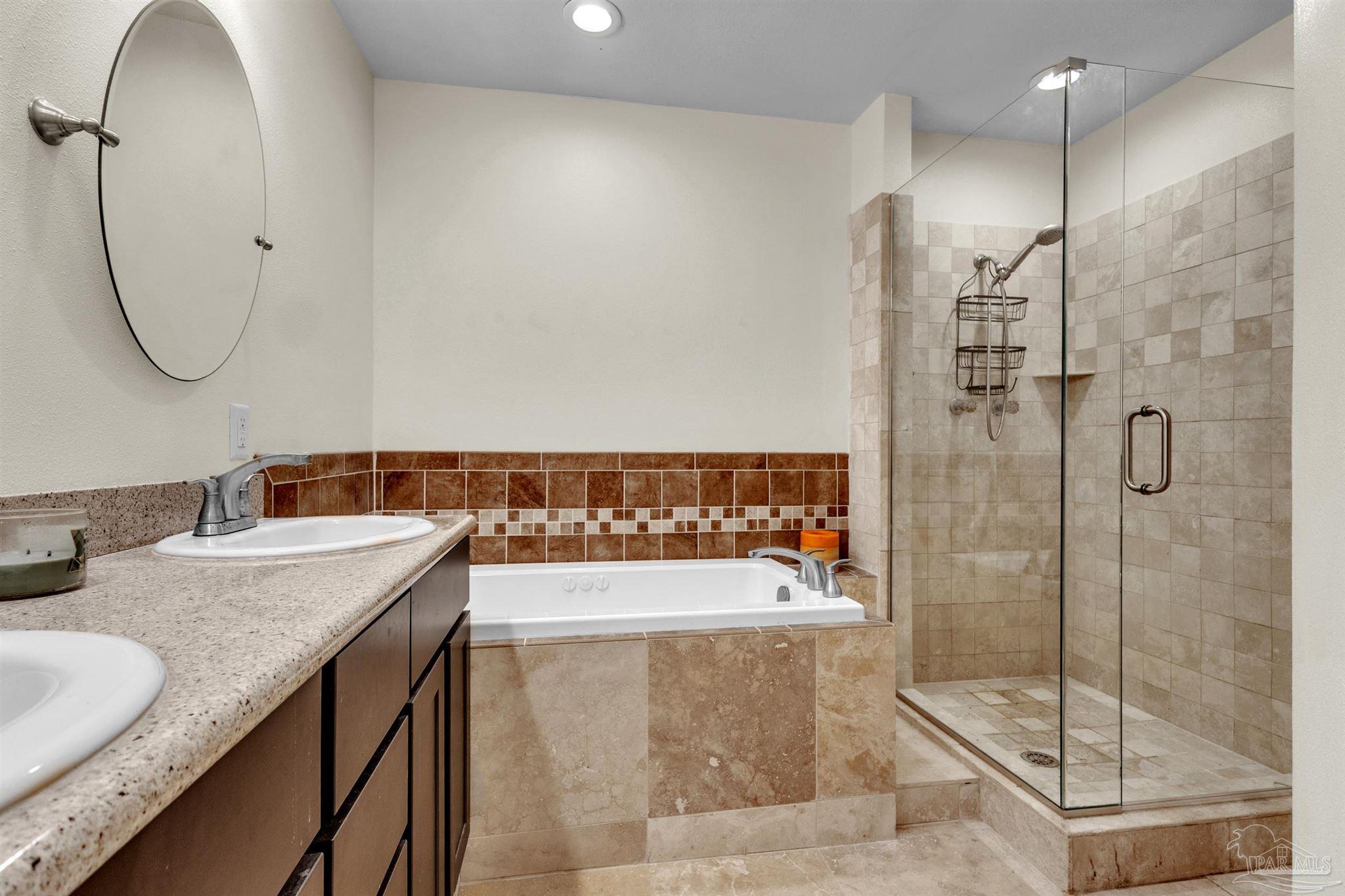 5570 Peachtree Court Pensacola FL 32504