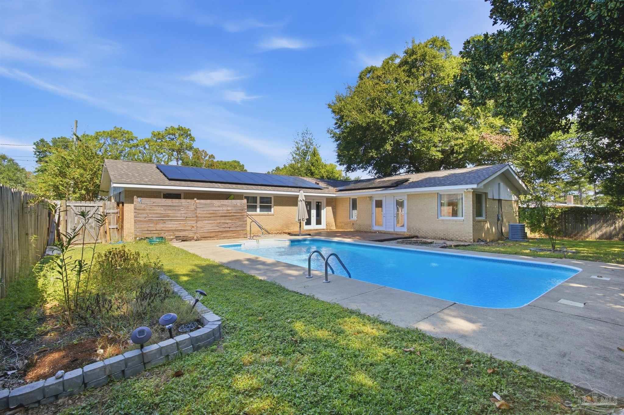 5570 Peachtree Court Pensacola FL 32504