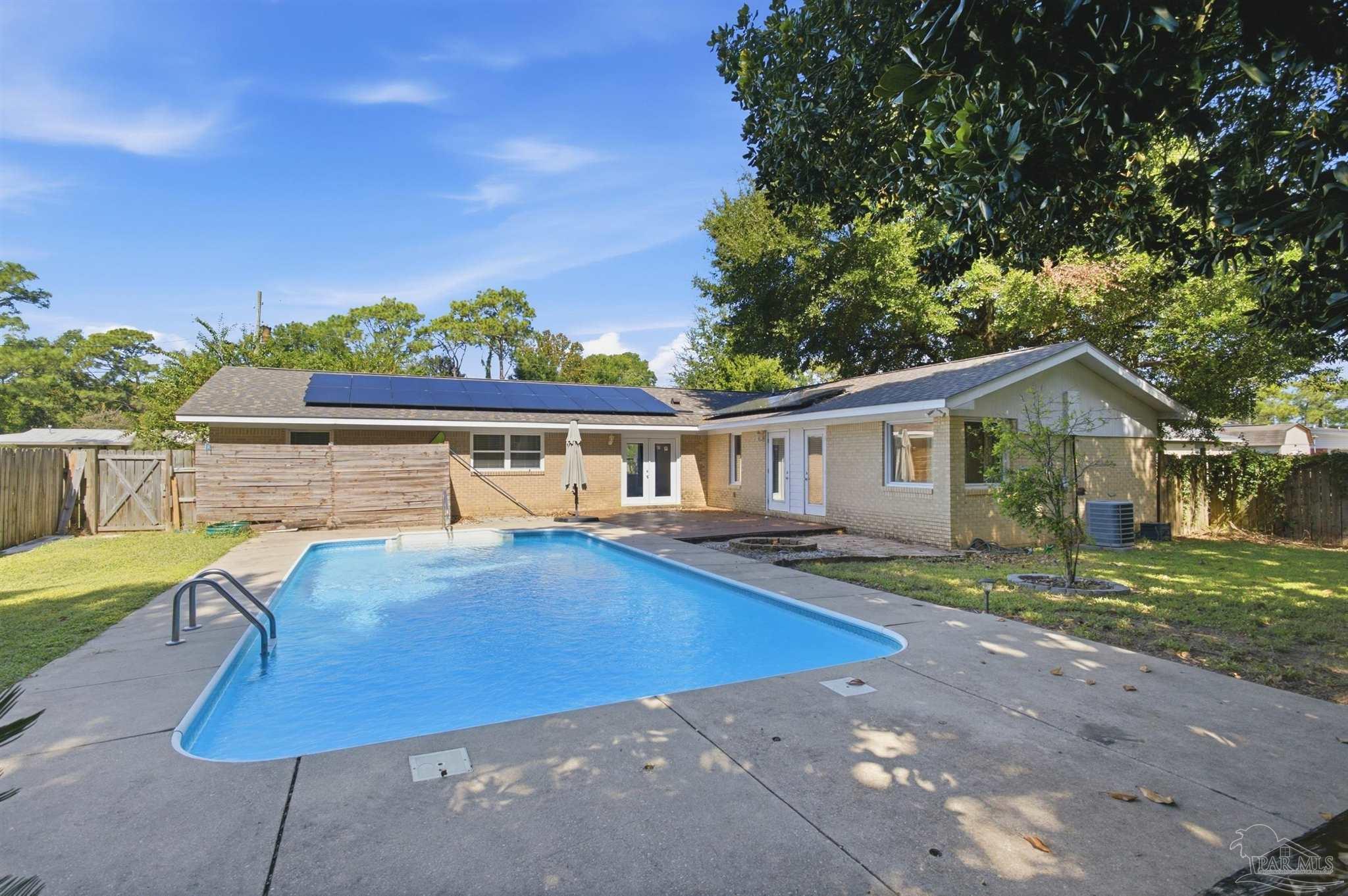 5570 Peachtree Court Pensacola FL 32504