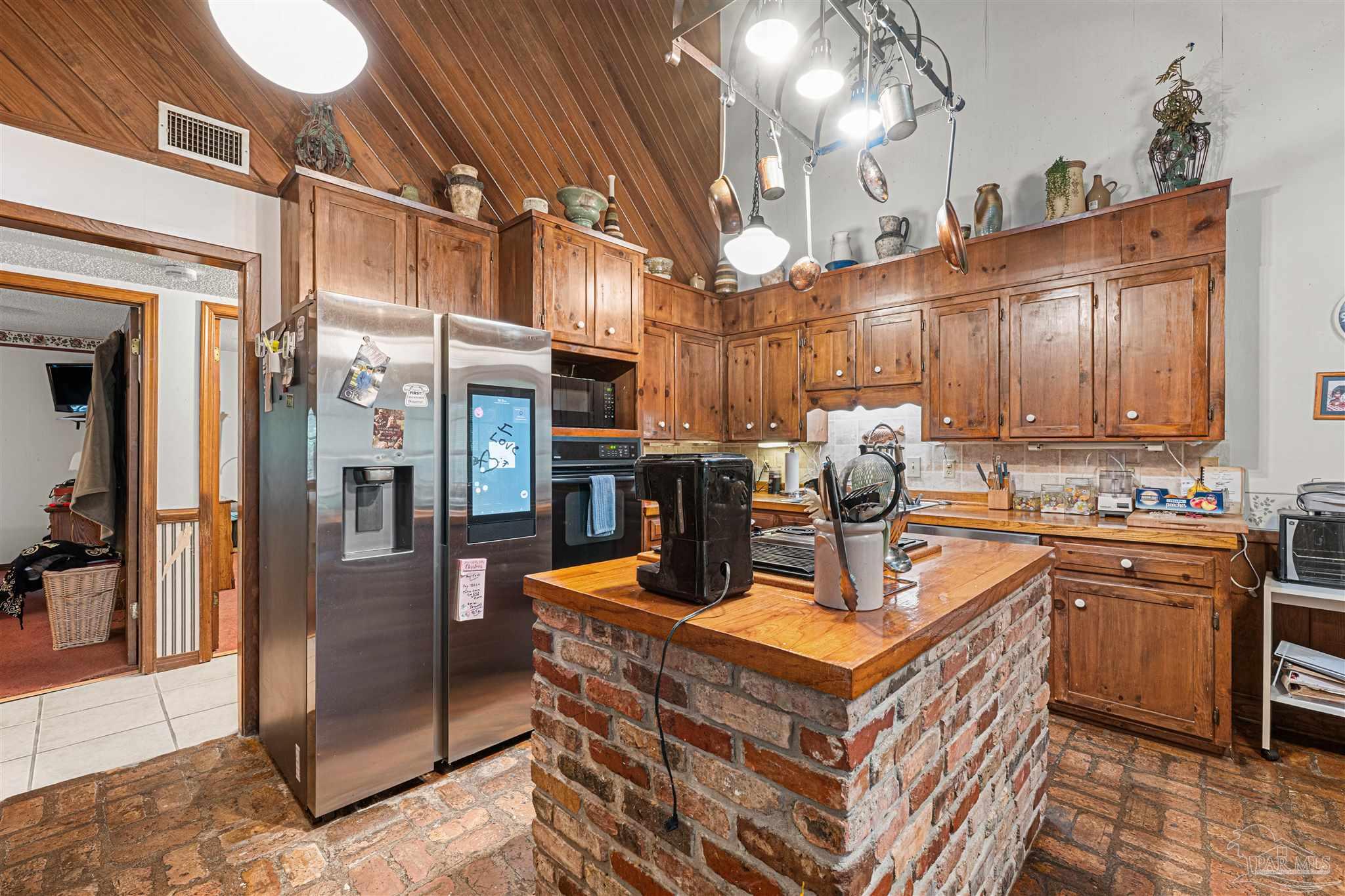 1906 Kathleen Avenue Cantonment FL 32533