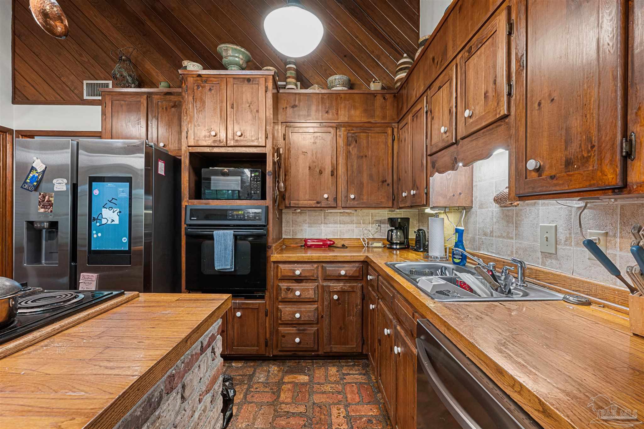 1906 Kathleen Avenue Cantonment FL 32533