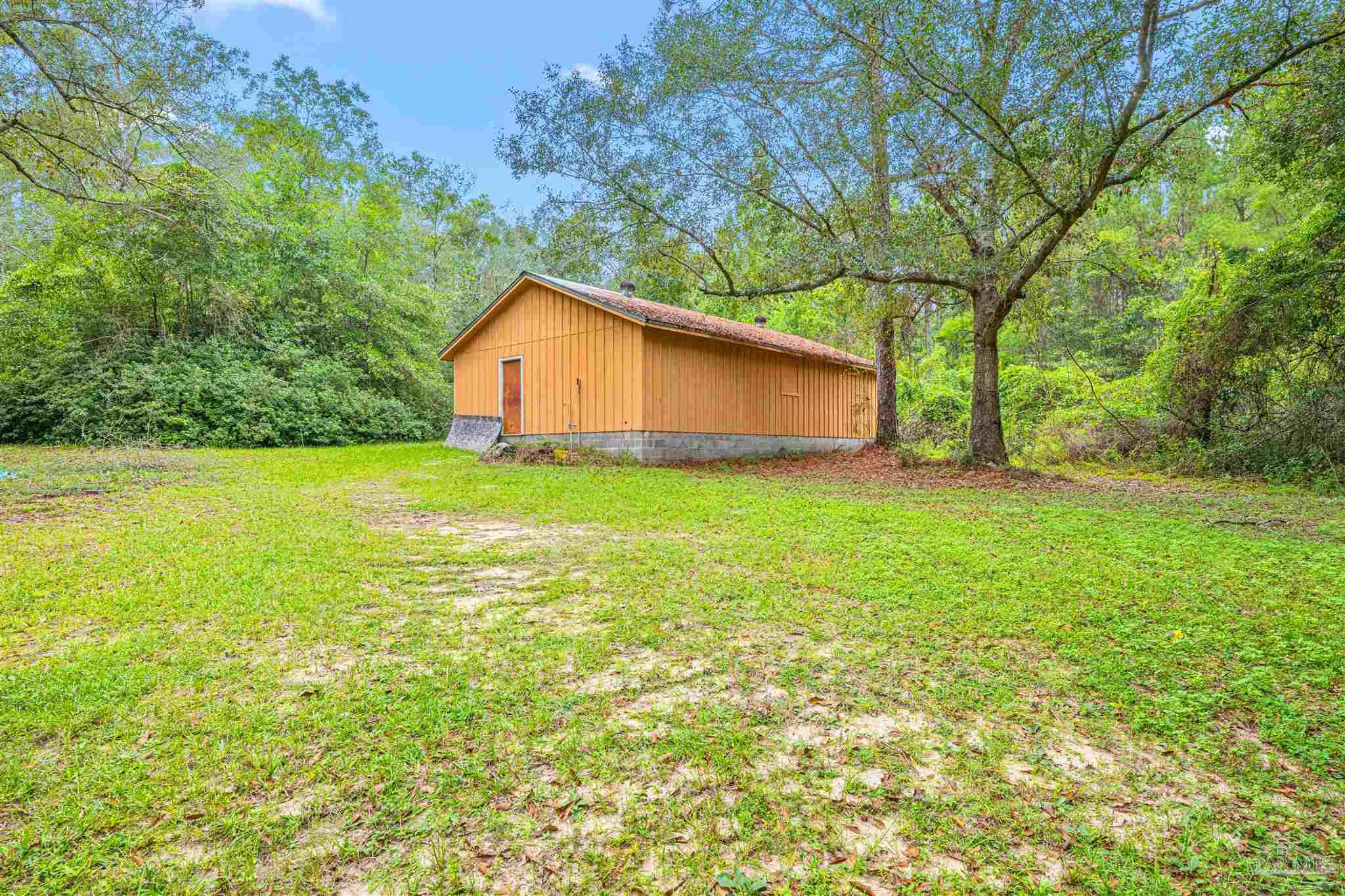 1906 Kathleen Avenue Cantonment FL 32533