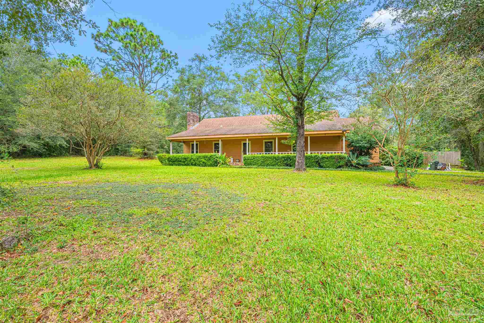 1906 Kathleen Avenue Cantonment FL 32533