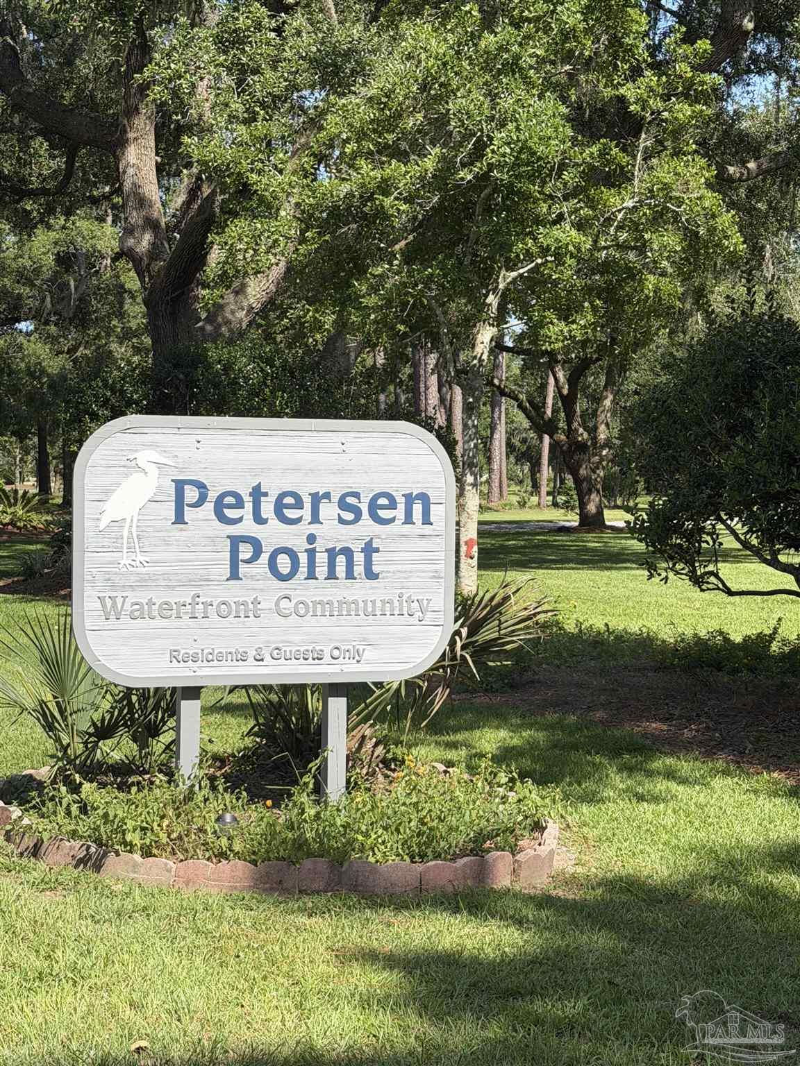 7782 Petersen Pt Road Milton FL 32583