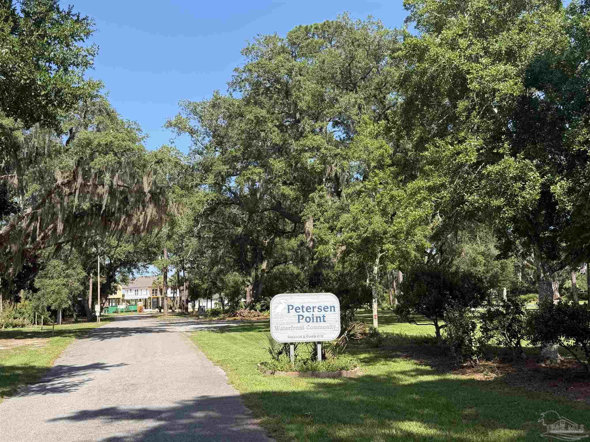 7782 Petersen Pt Road Milton FL 32583