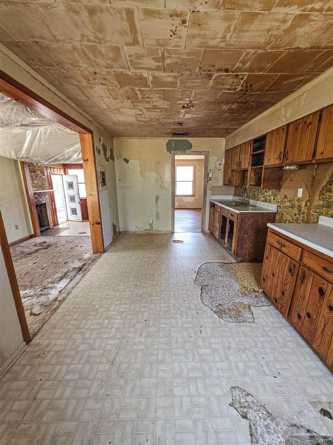 110 Frisco Road Pensacola FL 32507