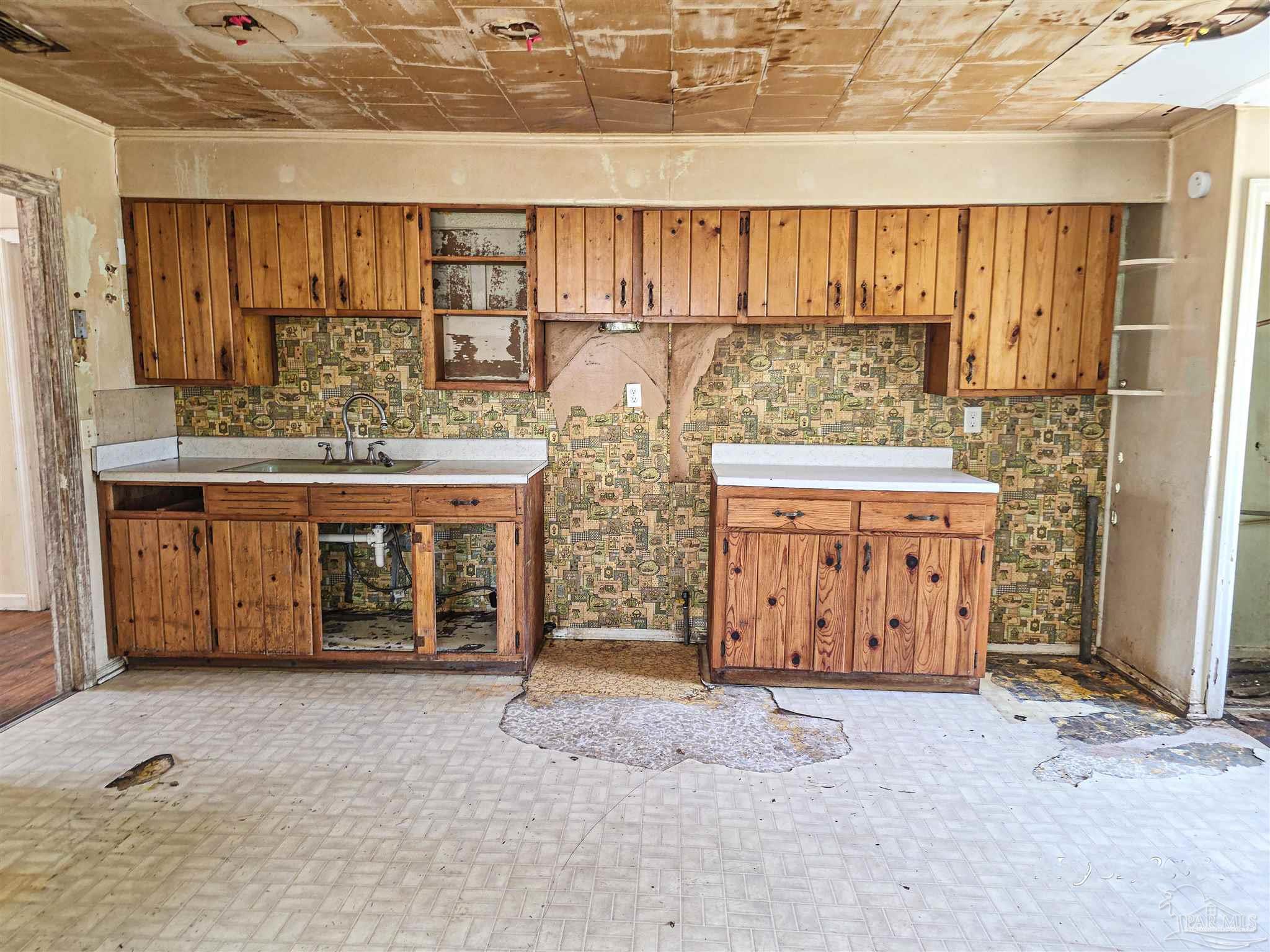 110 Frisco Road Pensacola FL 32507