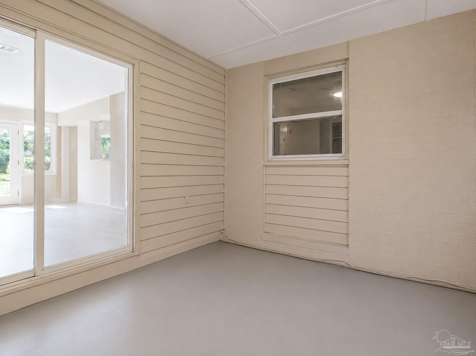 5 S 73rd Avenue Pensacola FL 32506