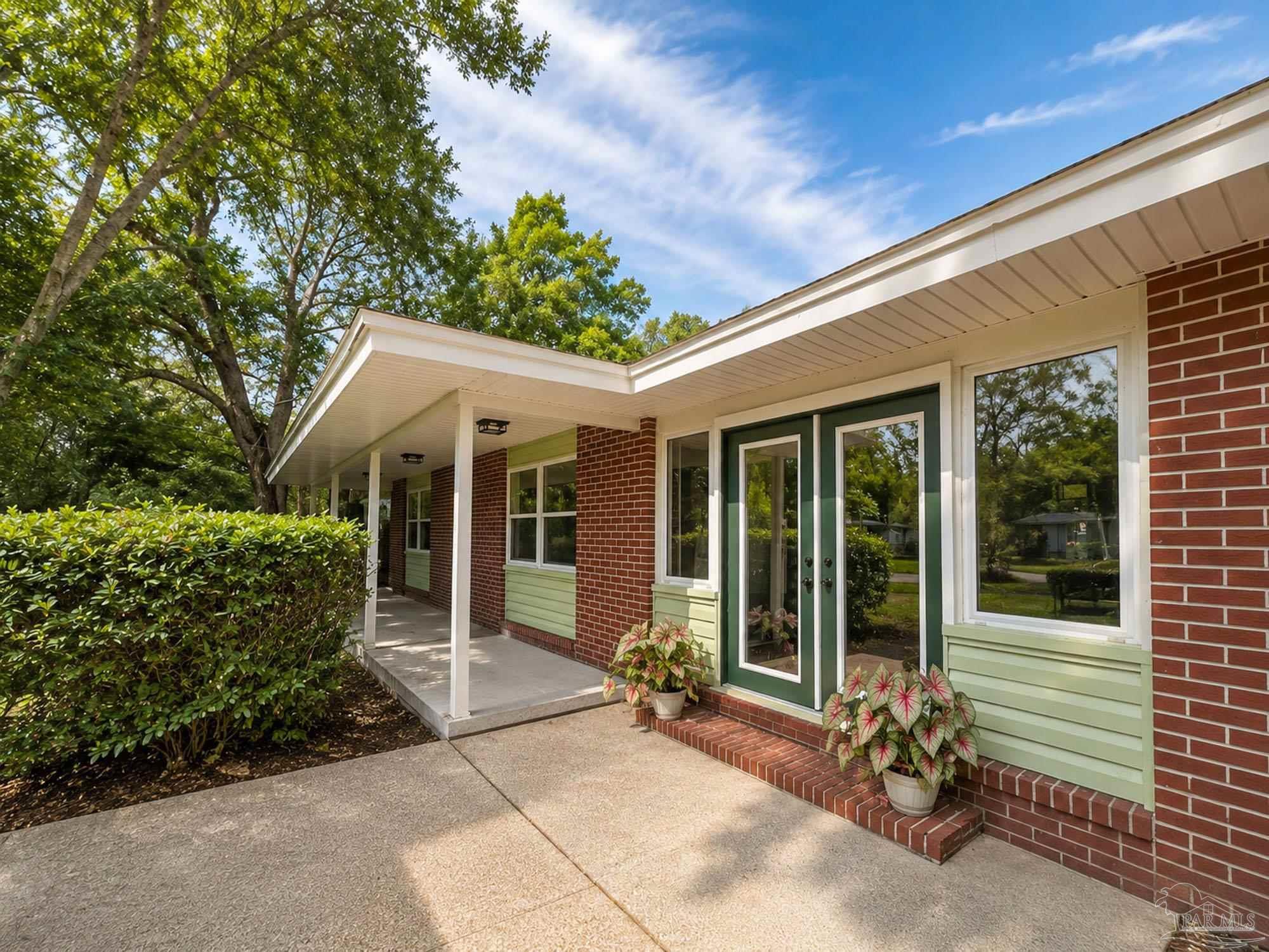 5 S 73rd Avenue Pensacola FL 32506