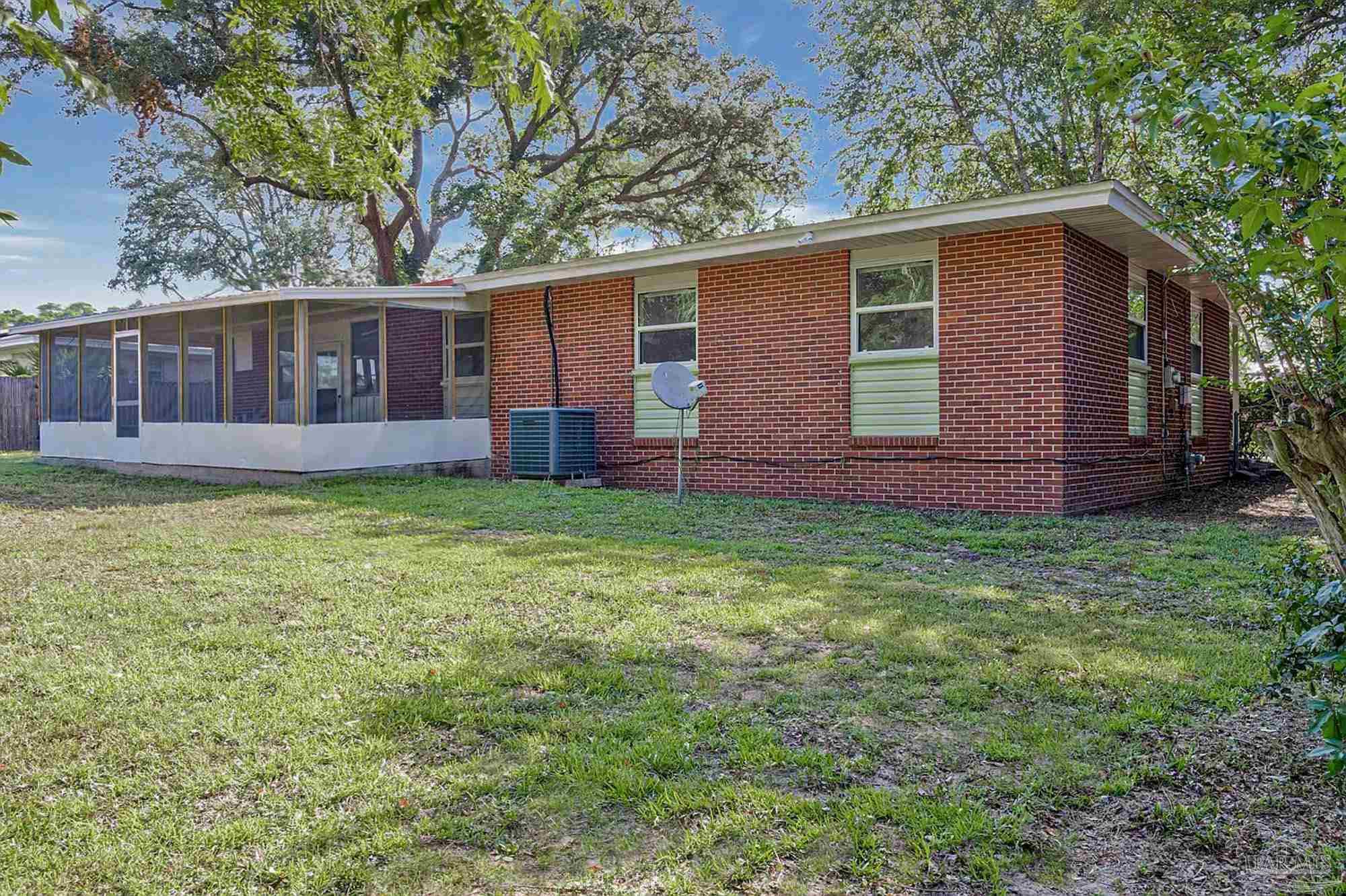 5 S 73rd Avenue Pensacola FL 32506