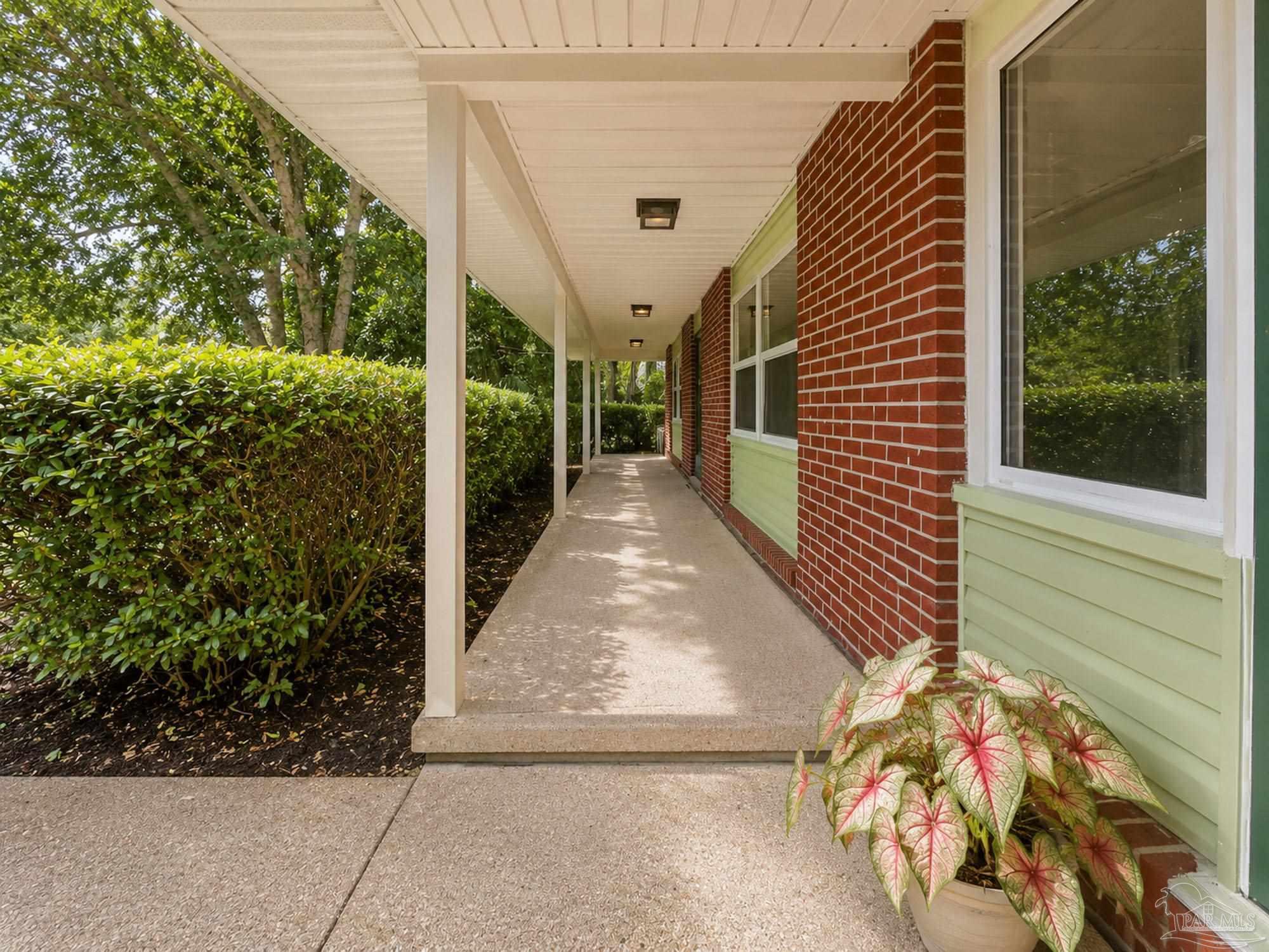5 S 73rd Avenue Pensacola FL 32506