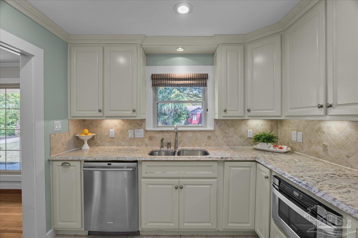 3003 E Gadsden Street Pensacola FL 32503