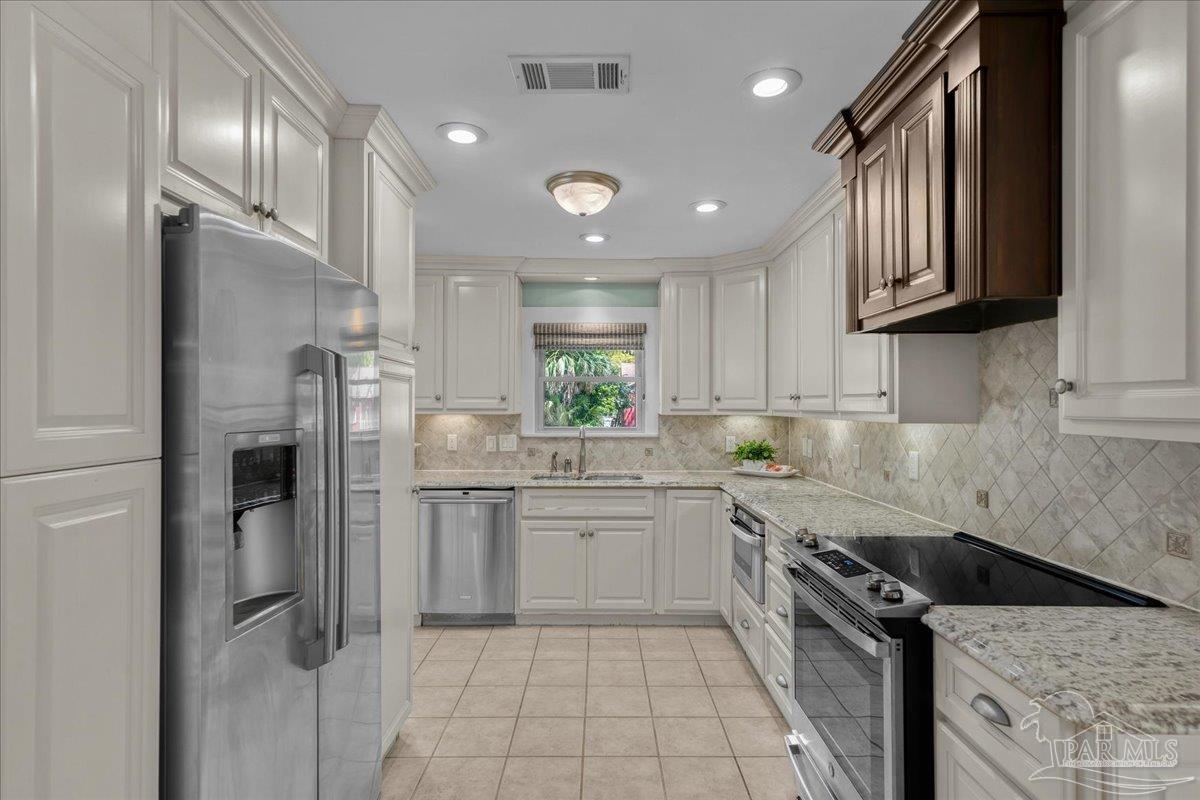 3003 E Gadsden Street Pensacola FL 32503