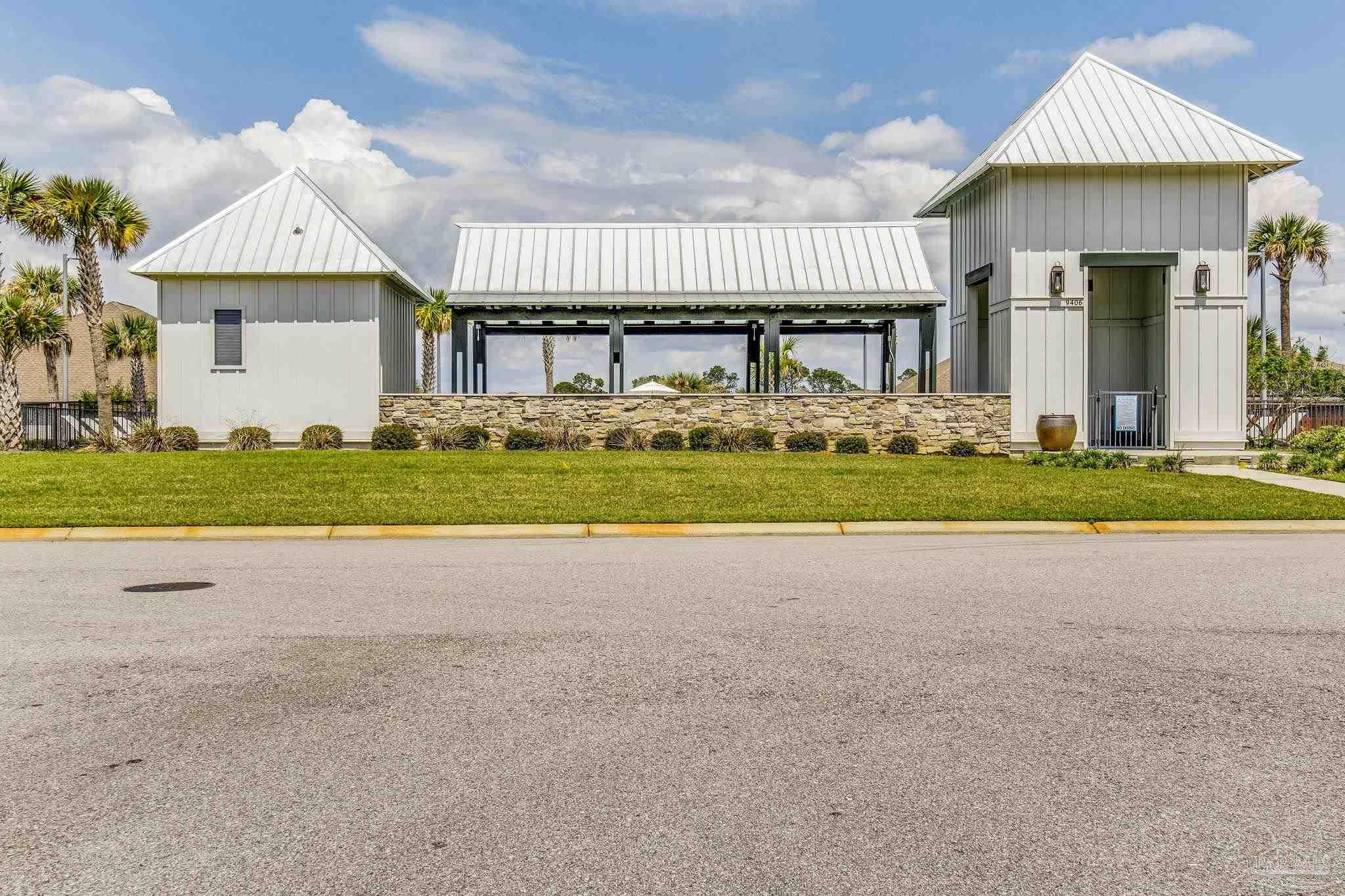 8016 Woodbrook Road Pensacola FL 32526