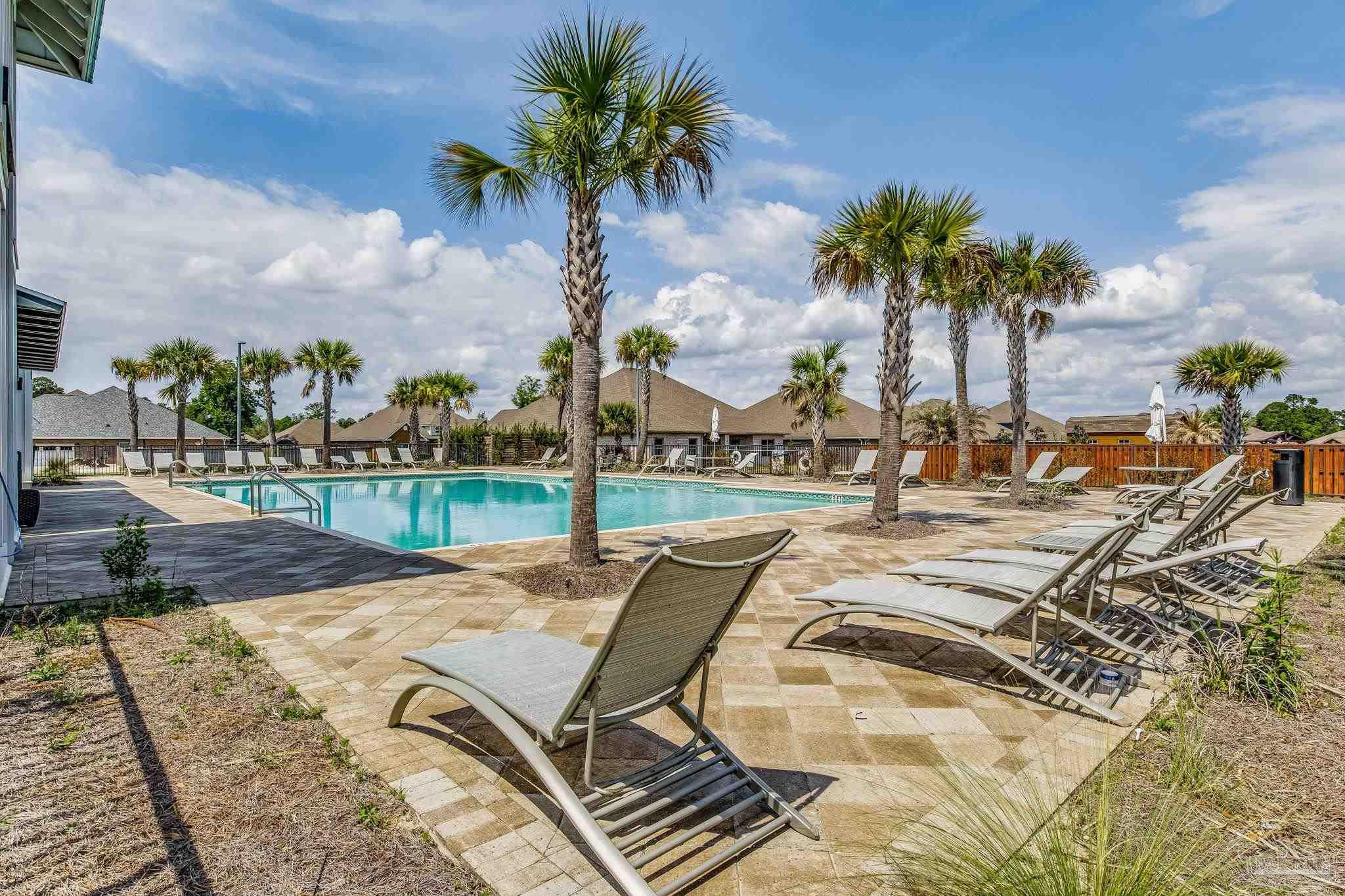 8016 Woodbrook Road Pensacola FL 32526