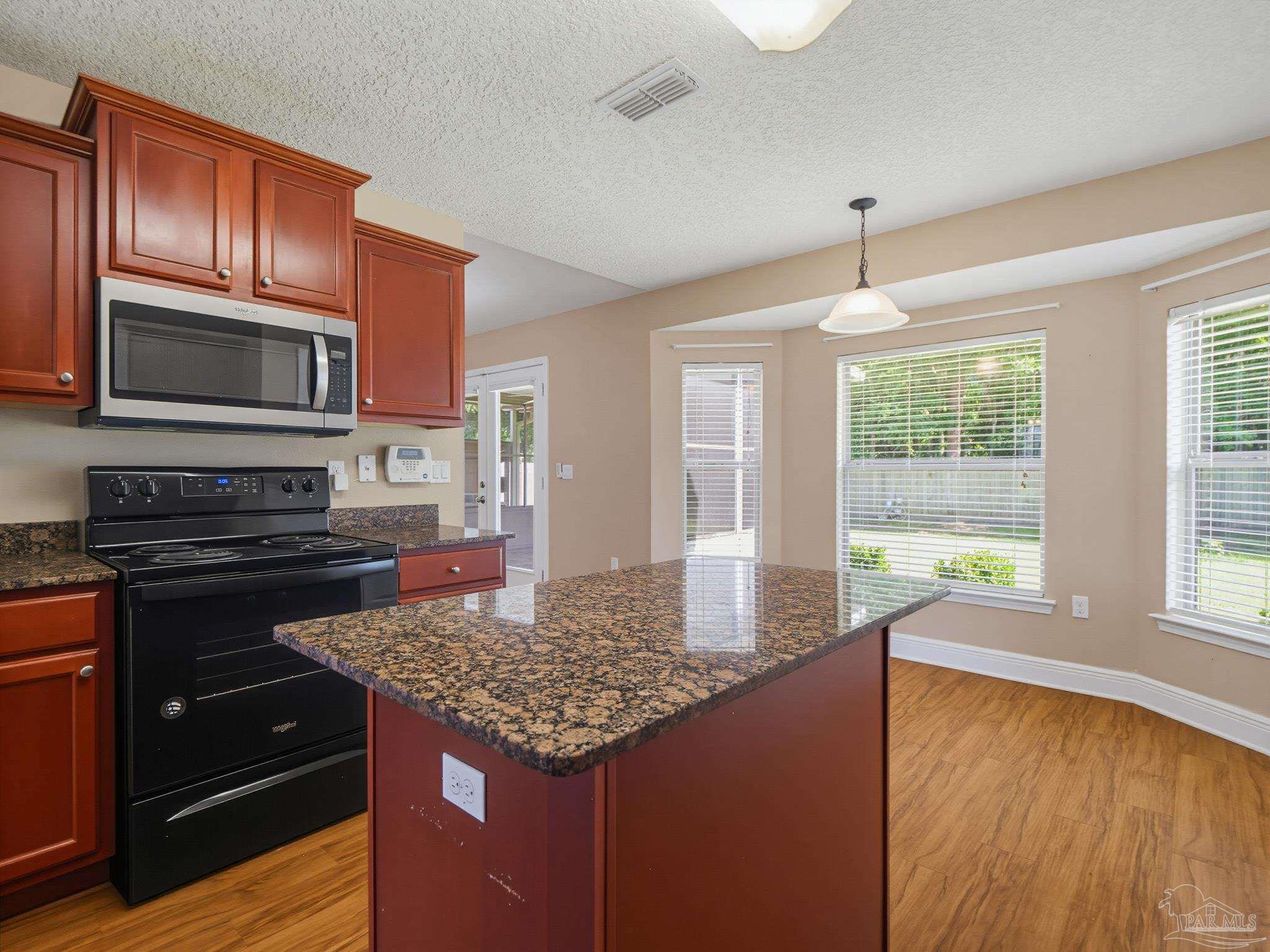 6998 Harvest Way Milton FL 32570