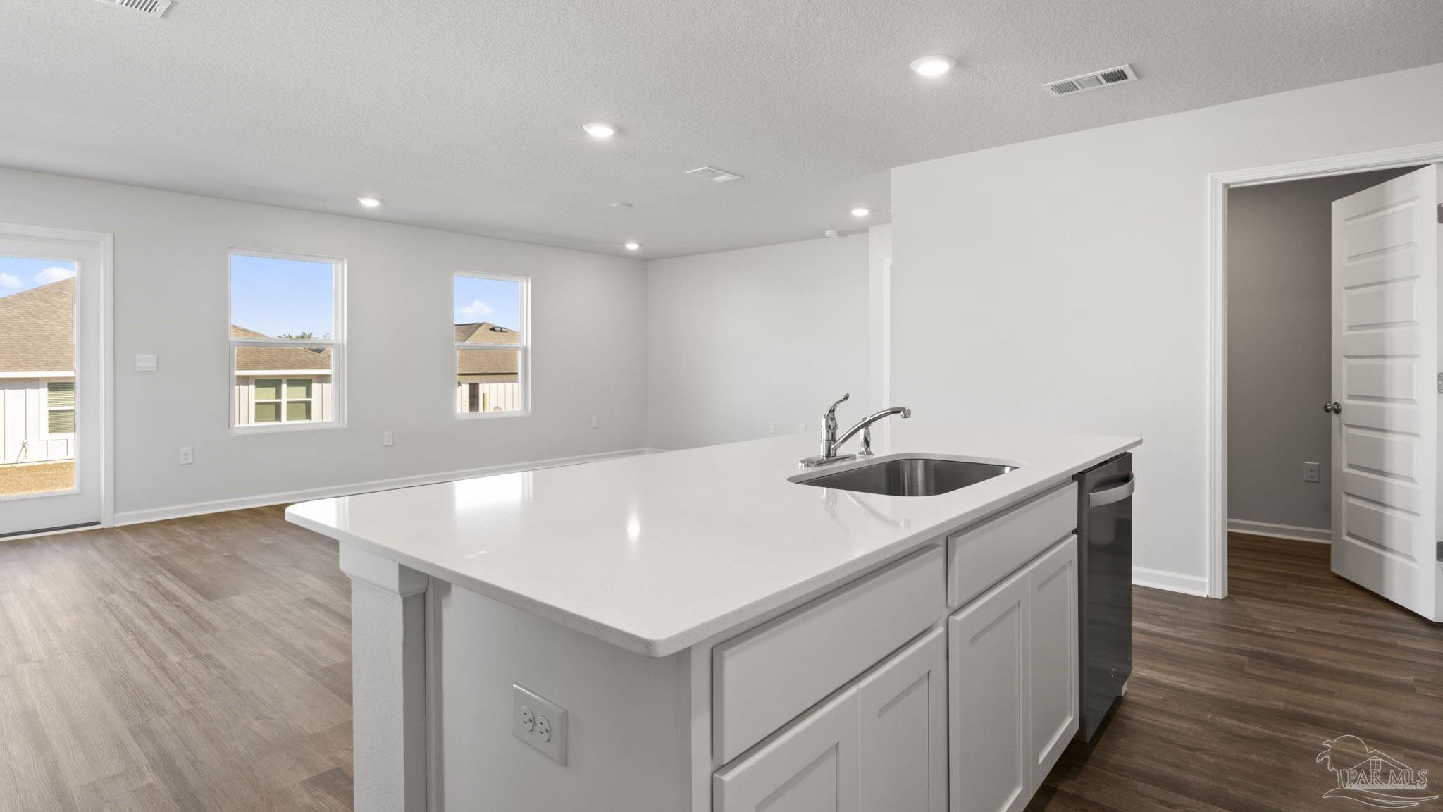 2067 Wiregrass Street Navarre FL 32566