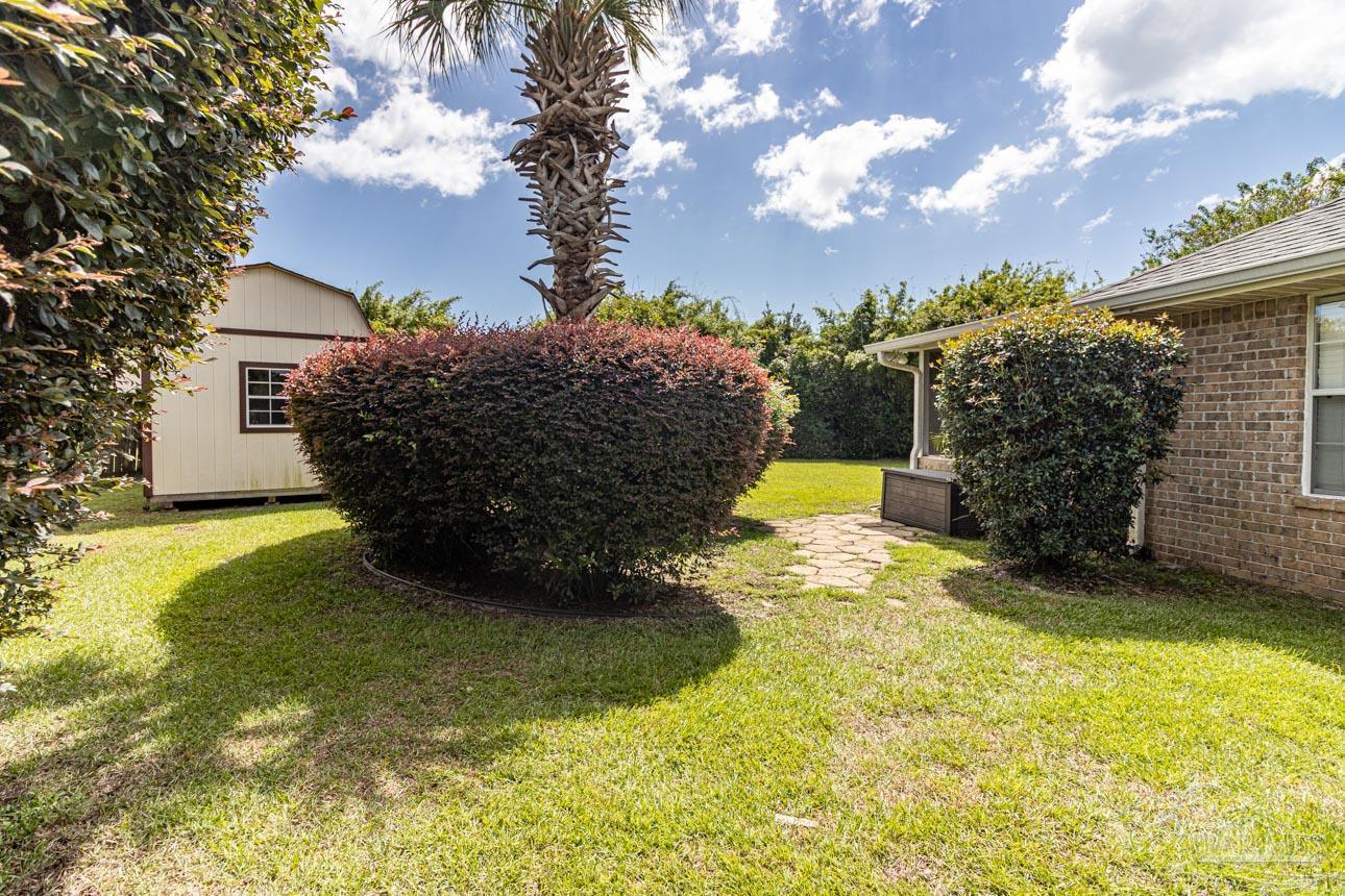 2410 Ennis Court Navarre FL 32566
