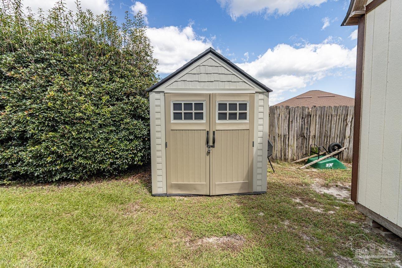 2410 Ennis Court Navarre FL 32566