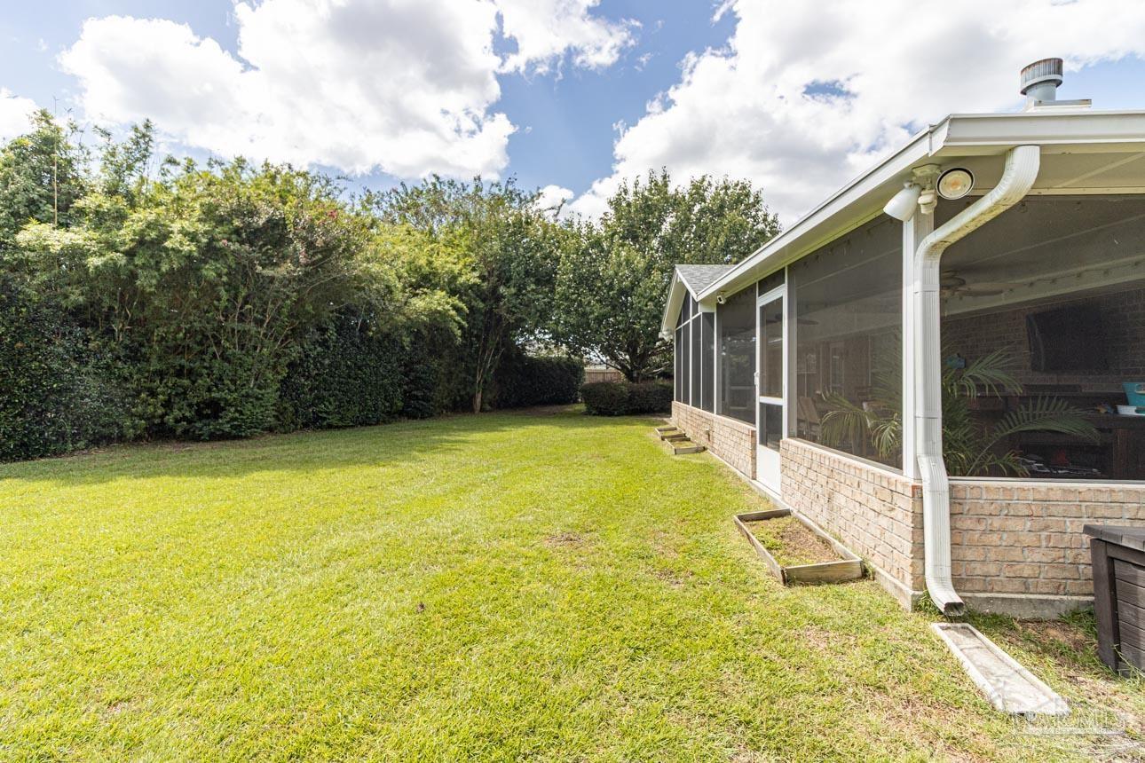 2410 Ennis Court Navarre FL 32566