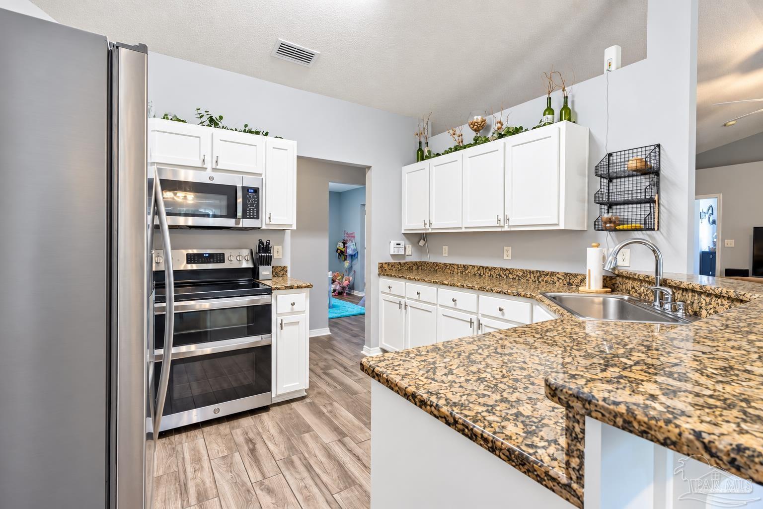 2410 Ennis Court Navarre FL 32566
