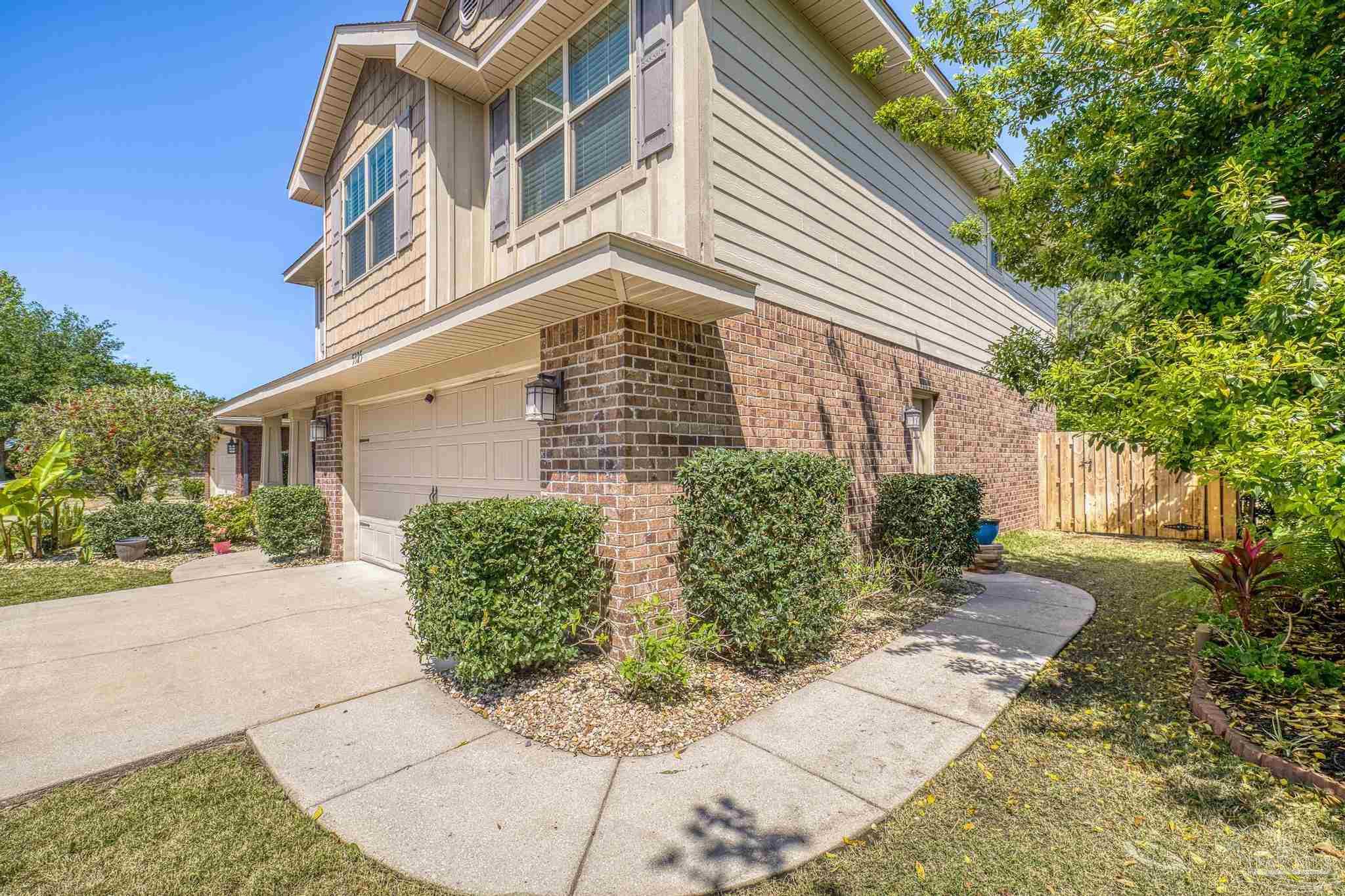 5325 Woodlake Trail Gulf Breeze FL 32563