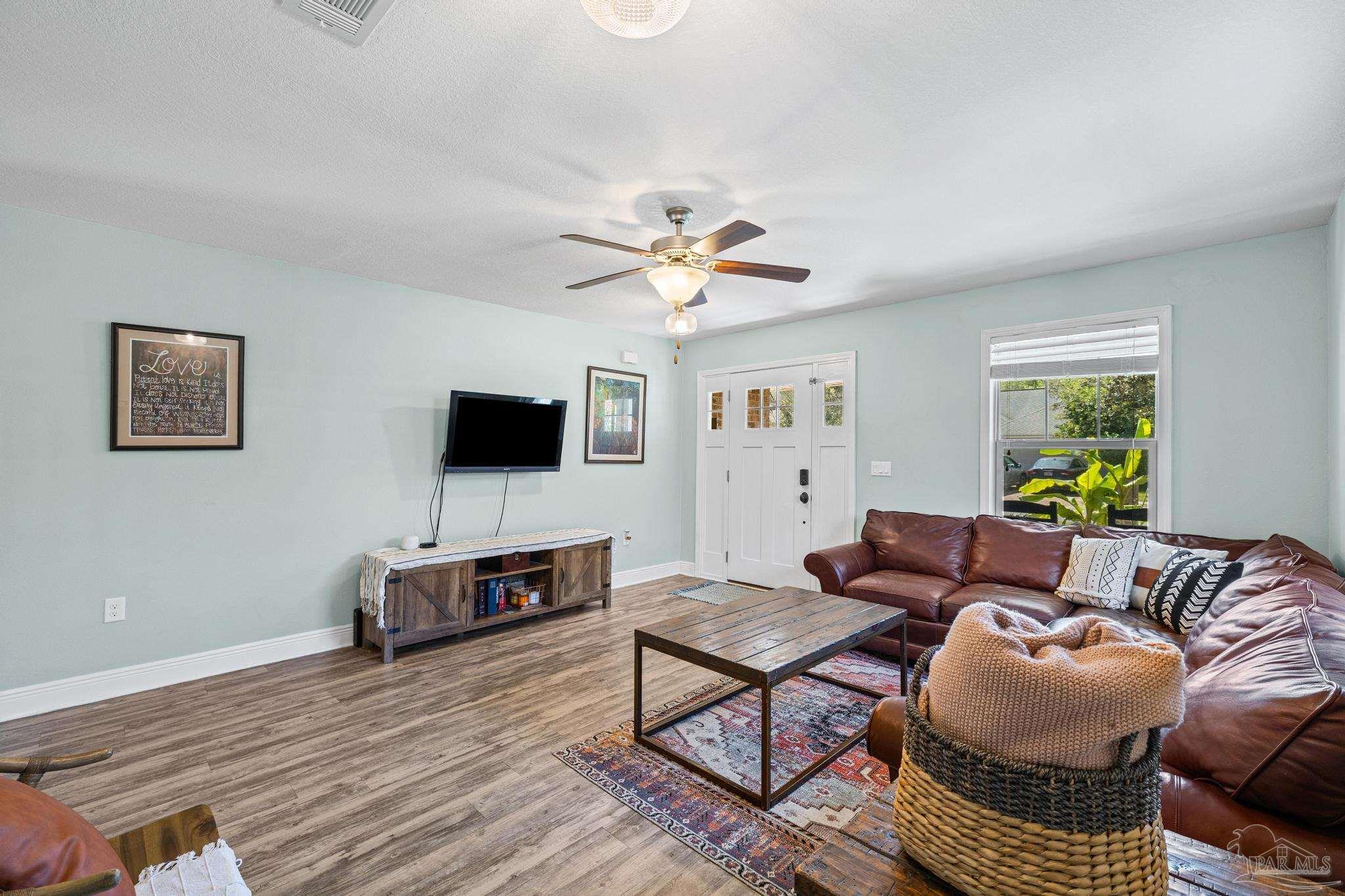 5325 Woodlake Trail Gulf Breeze FL 32563