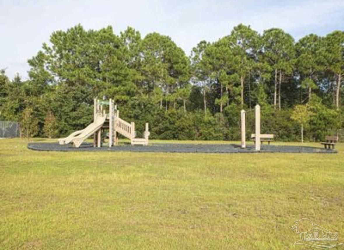 5325 Woodlake Trail Gulf Breeze FL 32563