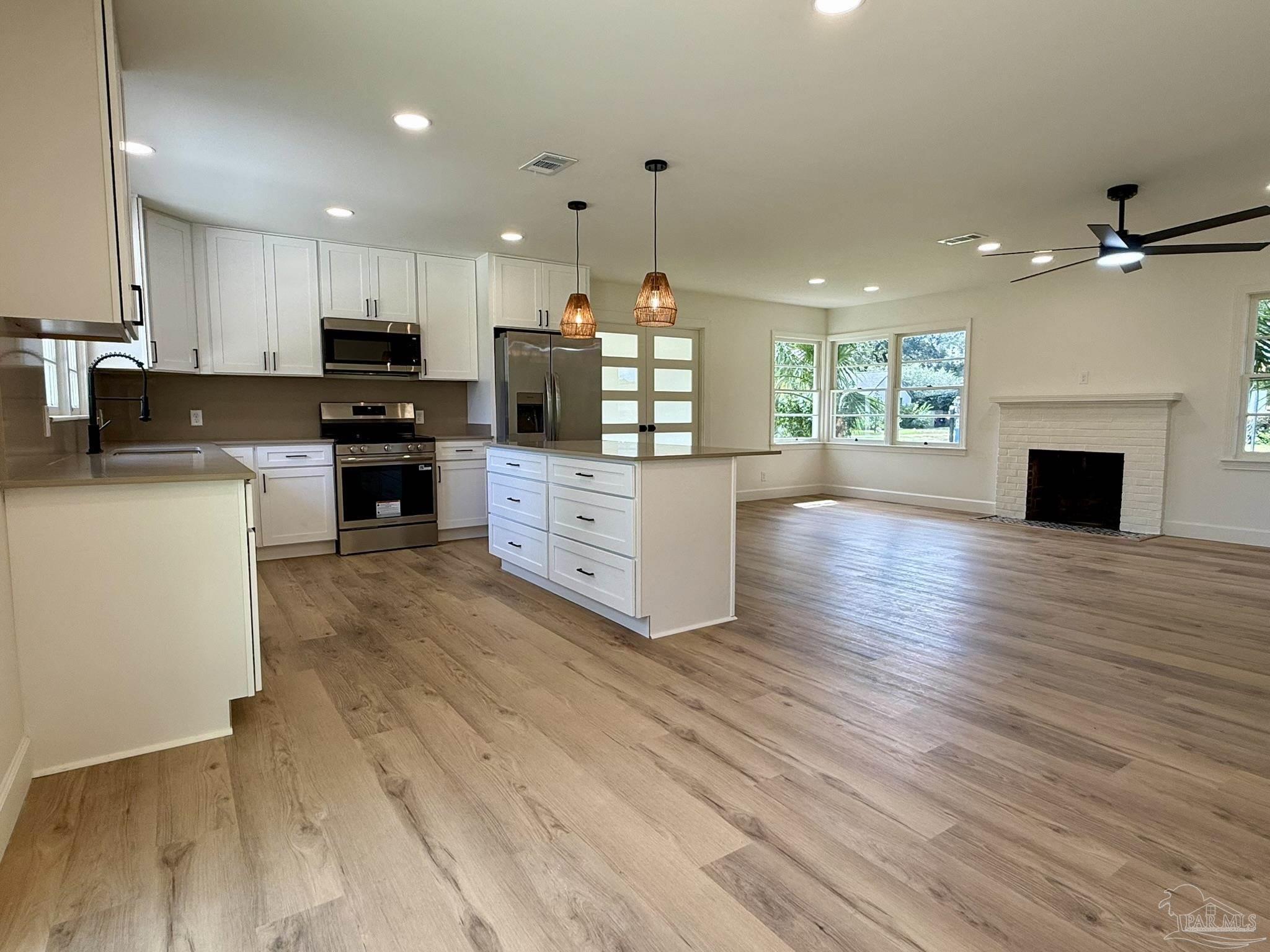 1800 N Baylen Street Pensacola FL 32501