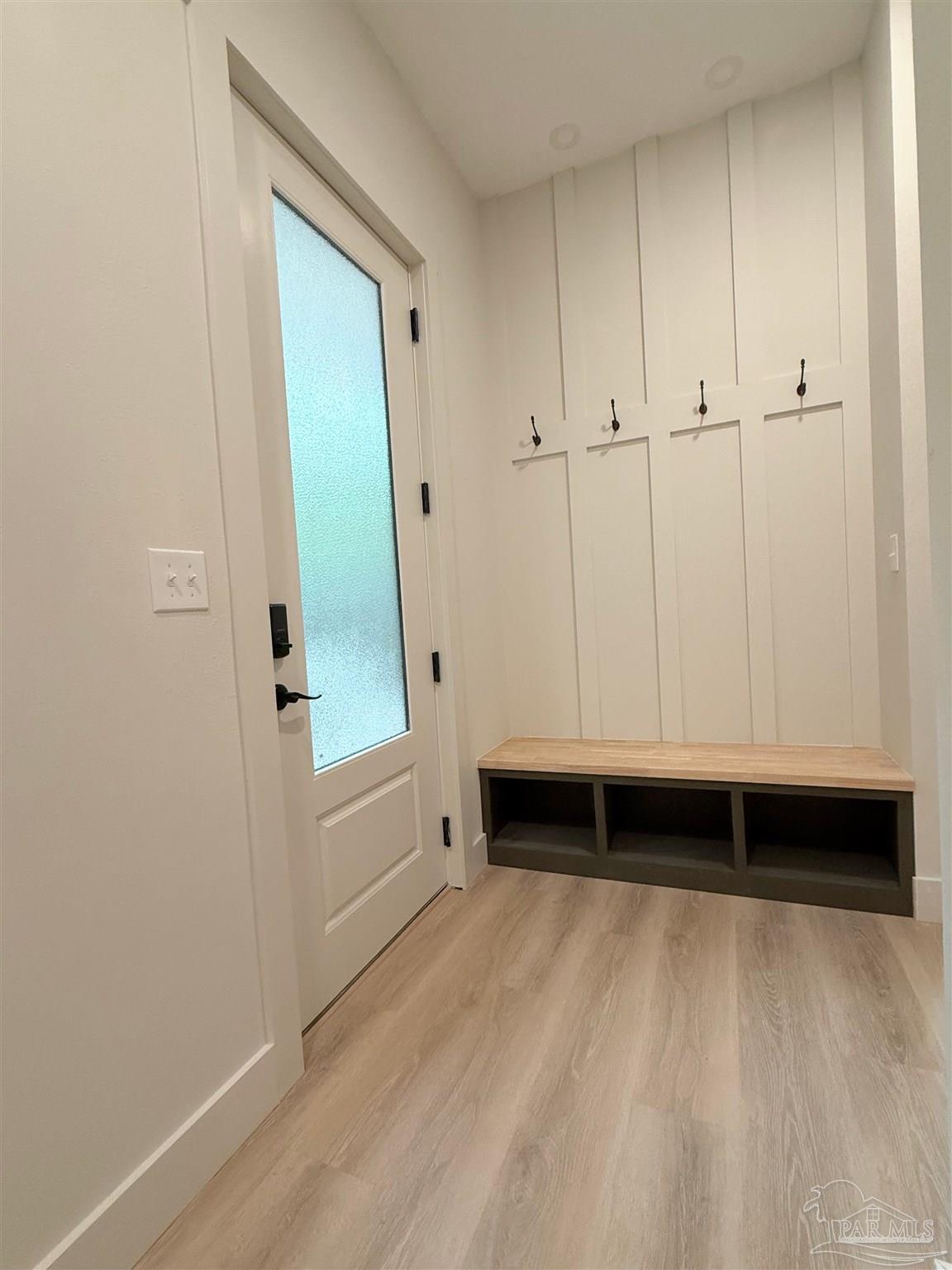 217 N Barcelona Pensacola FL 32502