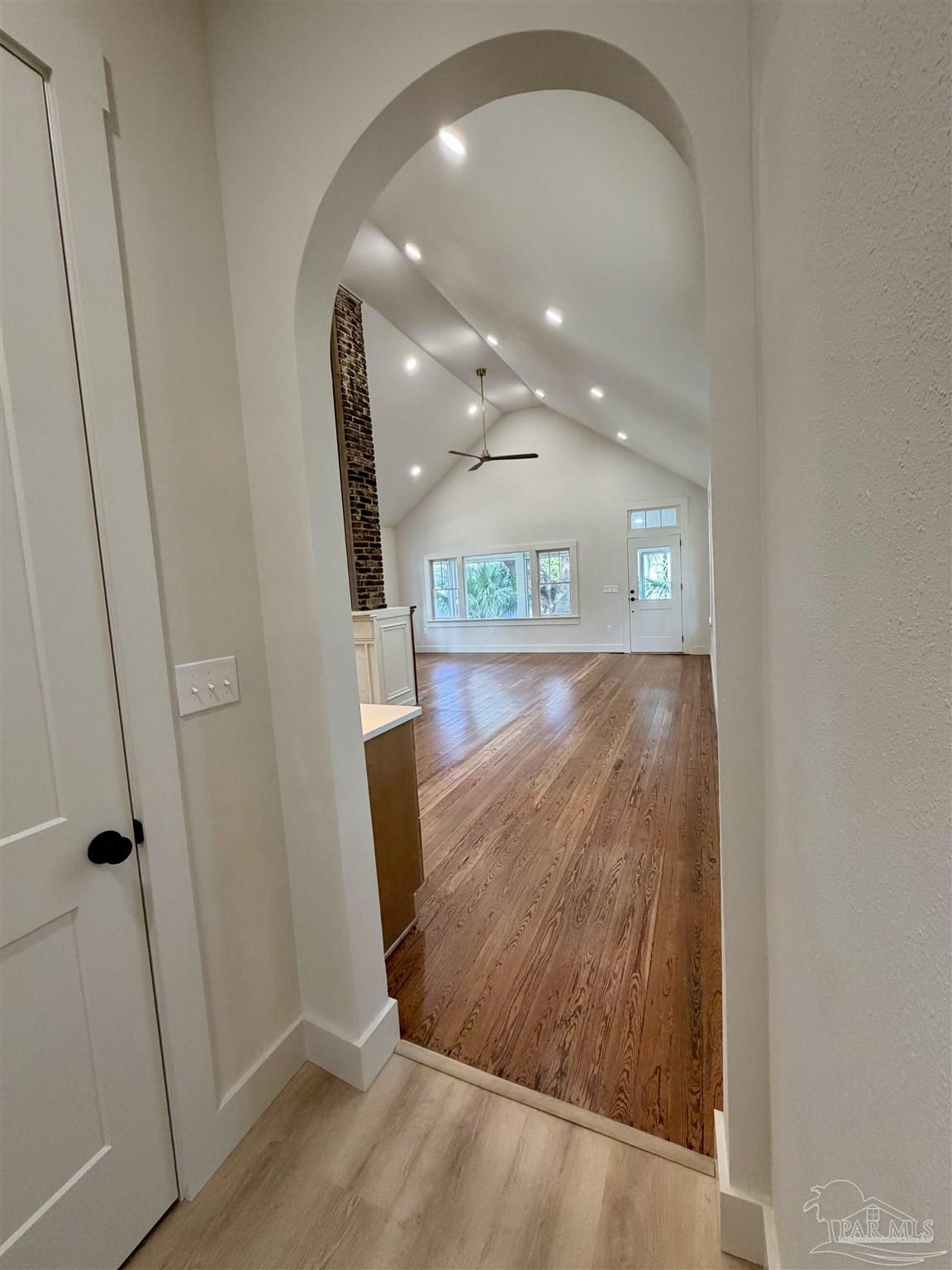 217 N Barcelona Pensacola FL 32502