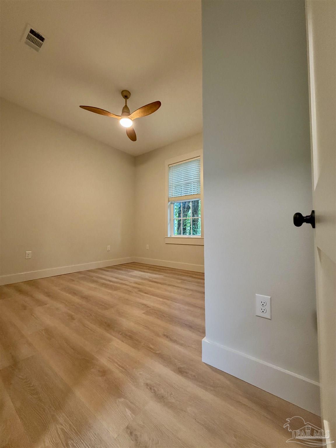 217 N Barcelona Pensacola FL 32502