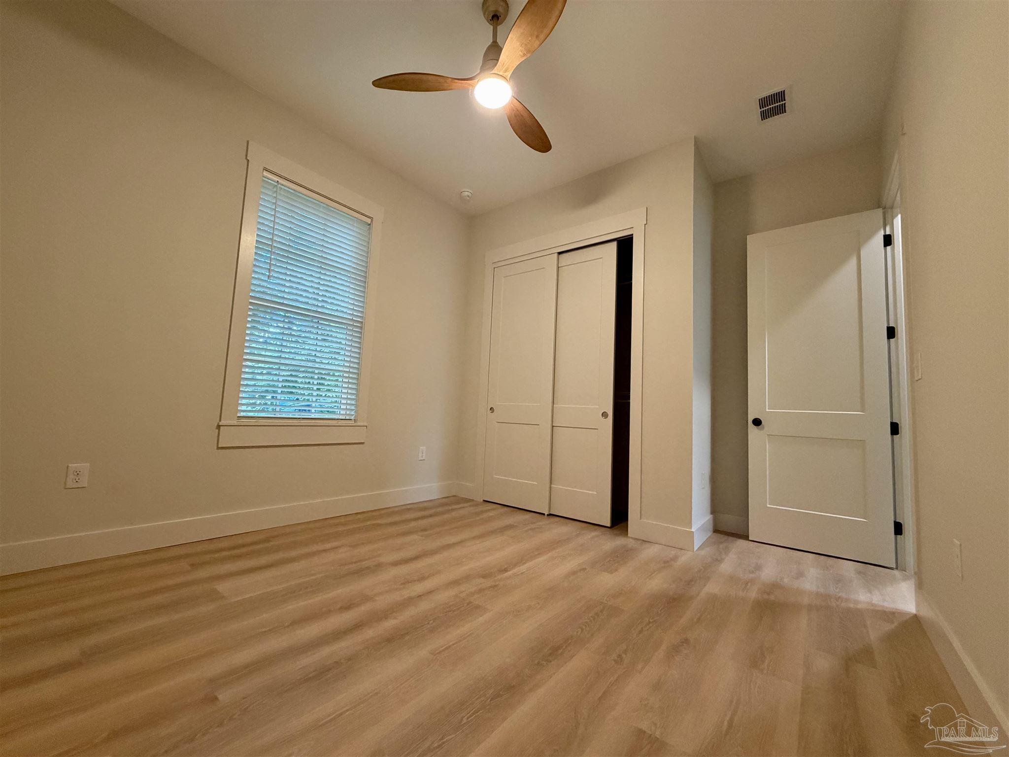 217 N Barcelona Pensacola FL 32502